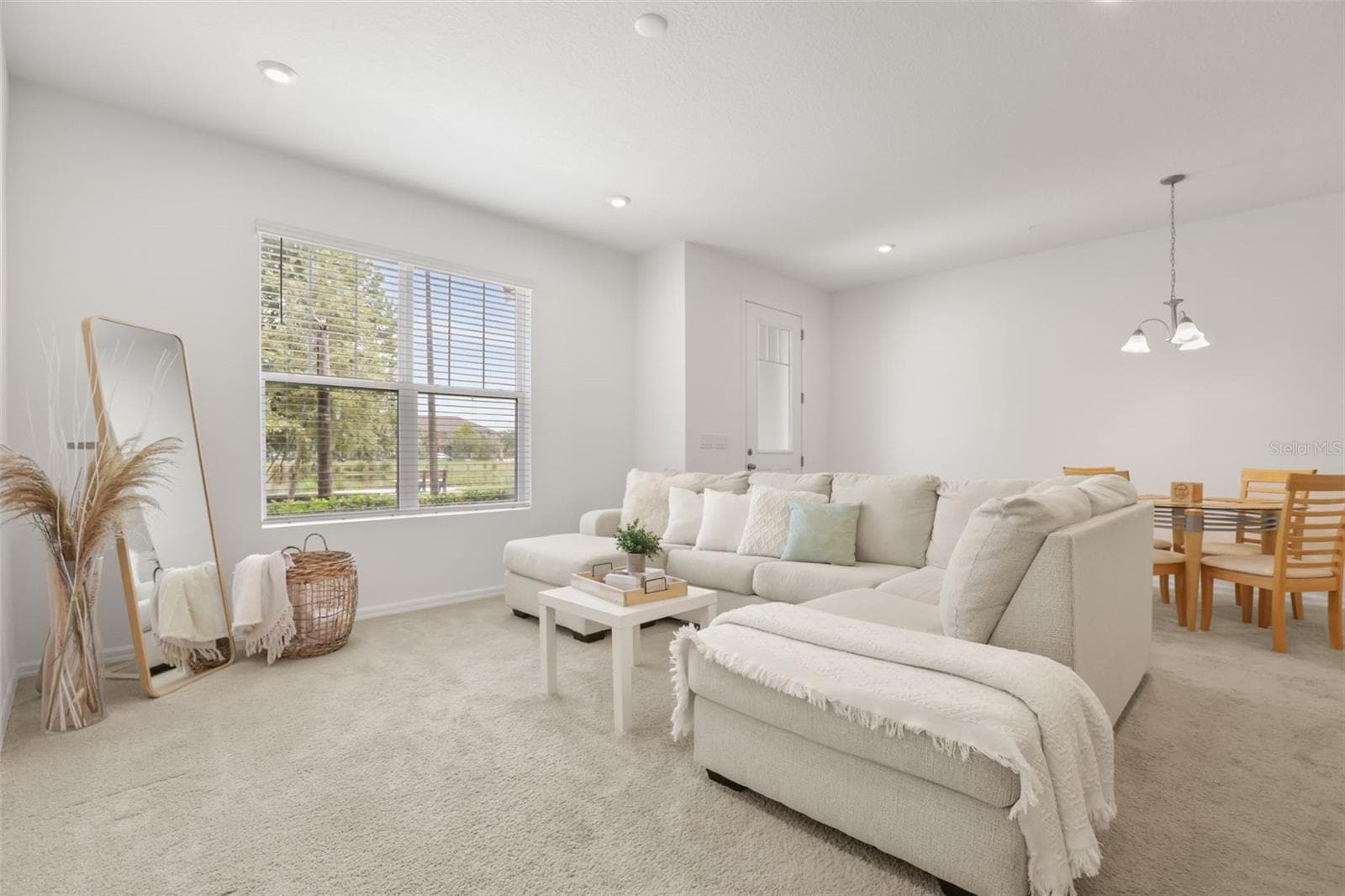 Townhouse at 10245 HIGHLINE CREST ST, ORLANDO, photo 11 of 46