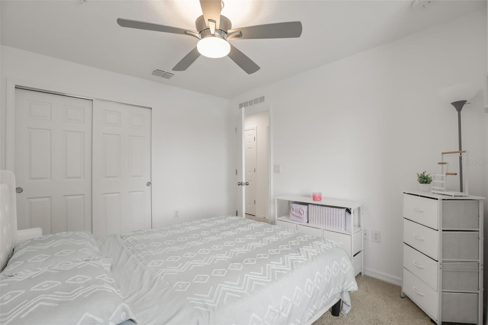 Bedroom 2 Closet - 10245 HIGHLINE CREST ST, ORLANDO