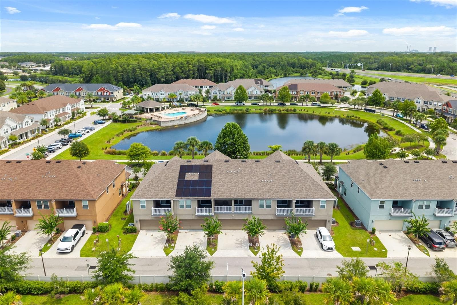 Pond View - 10245 HIGHLINE CREST ST, ORLANDO