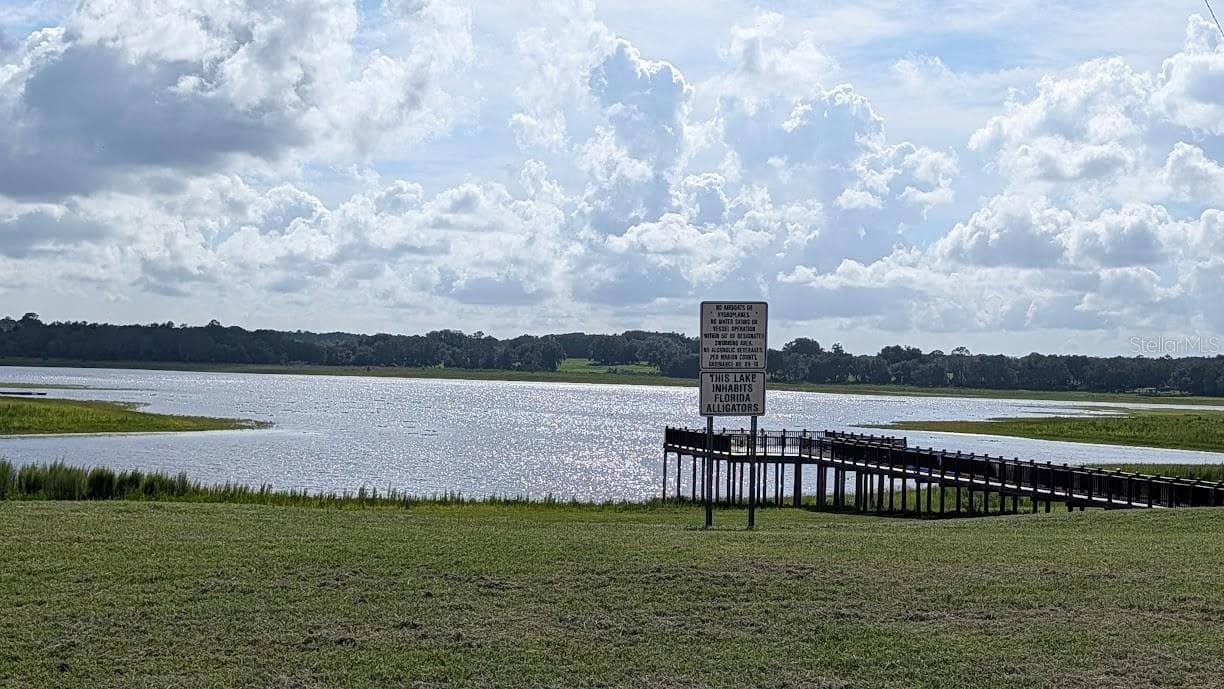 PUBLIC AREA VERY CLOSE TO THE LOT - SW SHOREWOOD DR, DUNNELLON