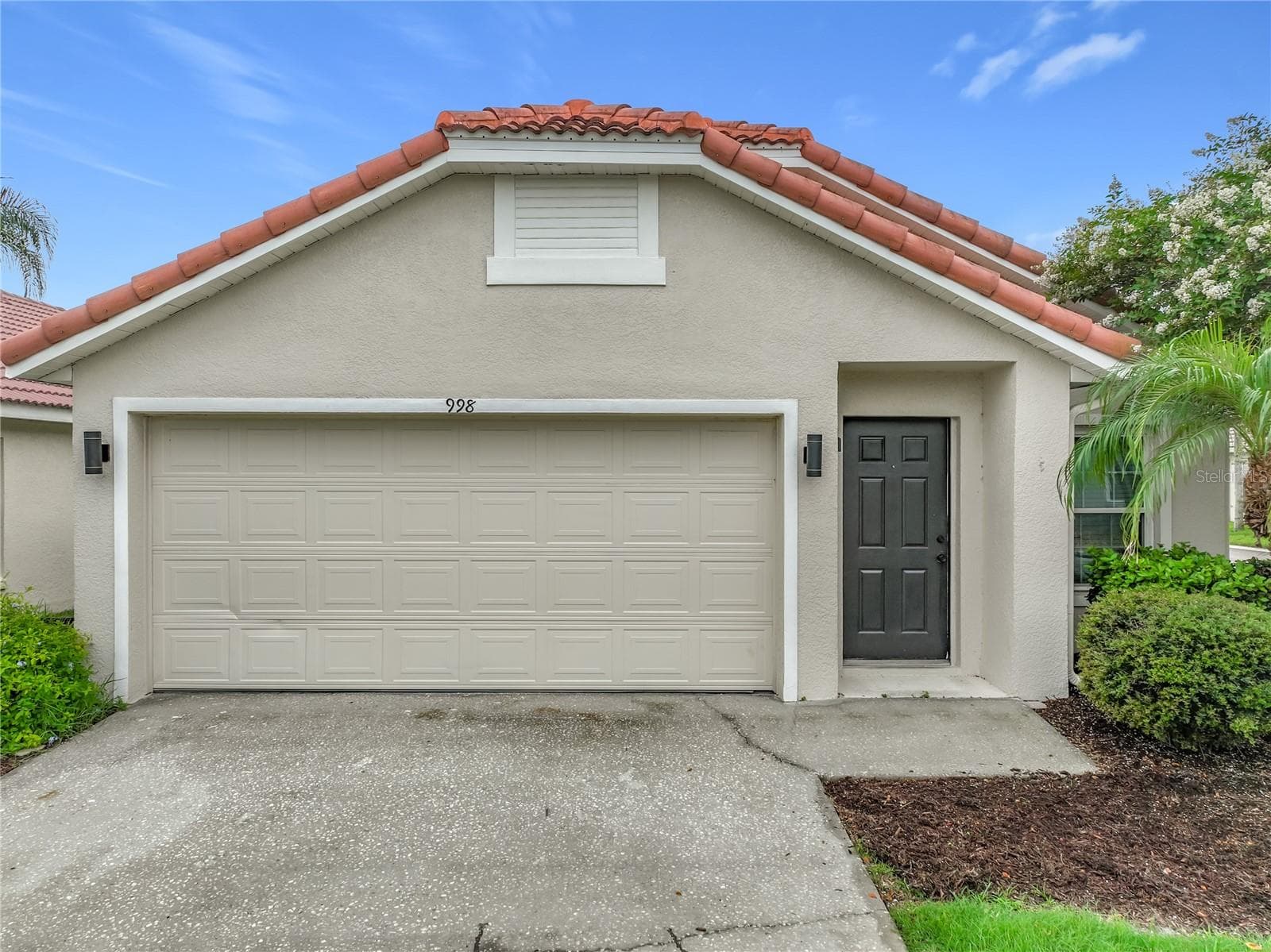 Single Family Residence at 998 WHITE SPRINGS LN, WINTER SPRINGS, photo 5 of 57