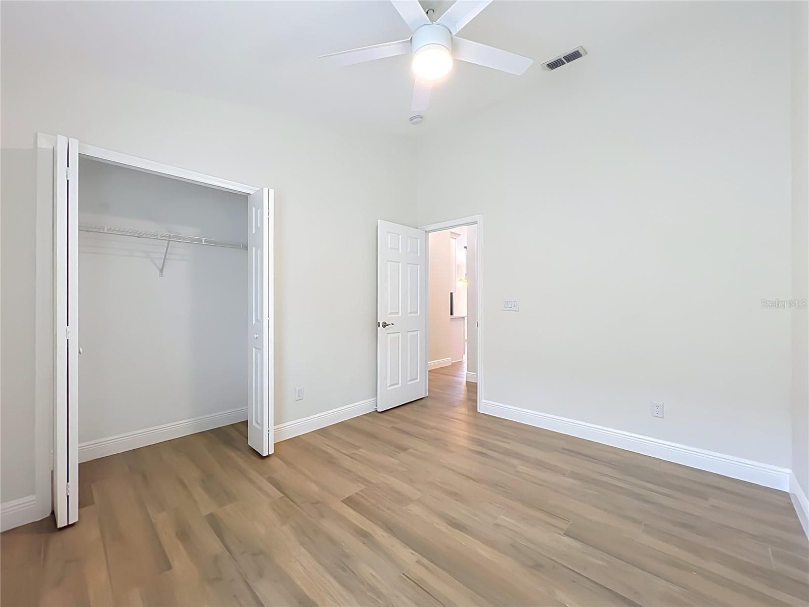 bed 2 - 998 WHITE SPRINGS LN, WINTER SPRINGS