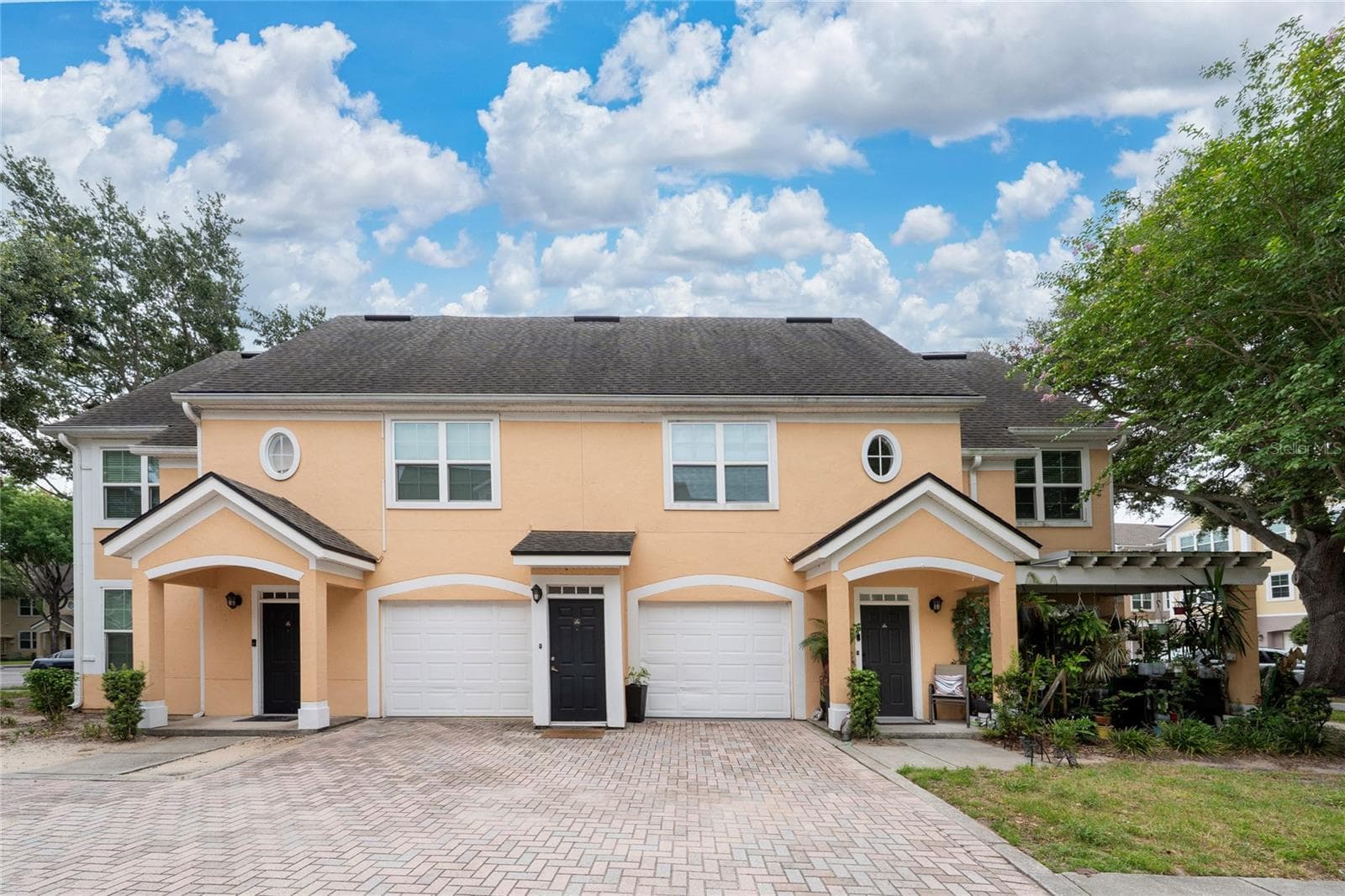 3432 WESTCHESTER SQUARE BLVD #203