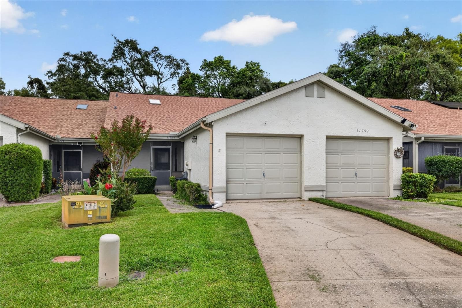 11754 SPRING TREE LN