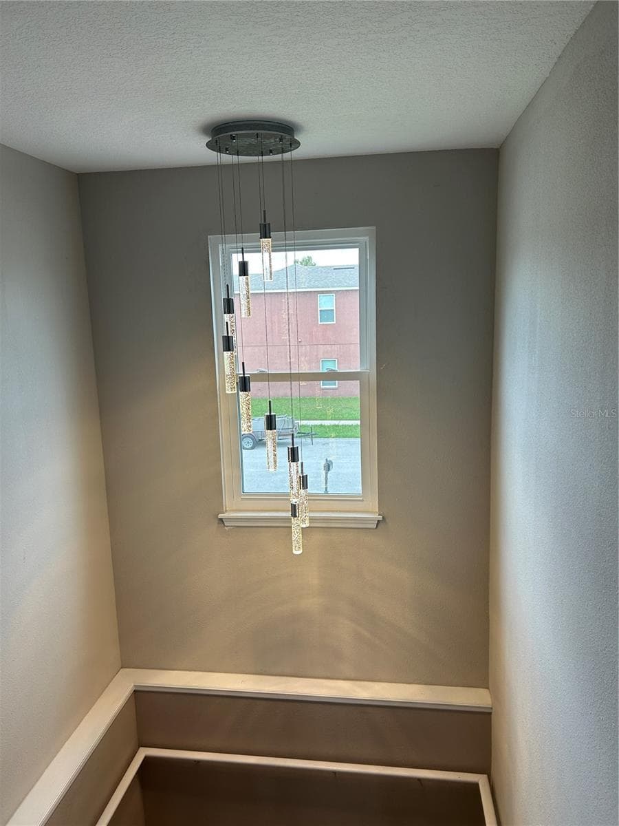 Single Family Residence at 1382 SALISBURY DR, WINTER HAVEN, photo 17 of 32
