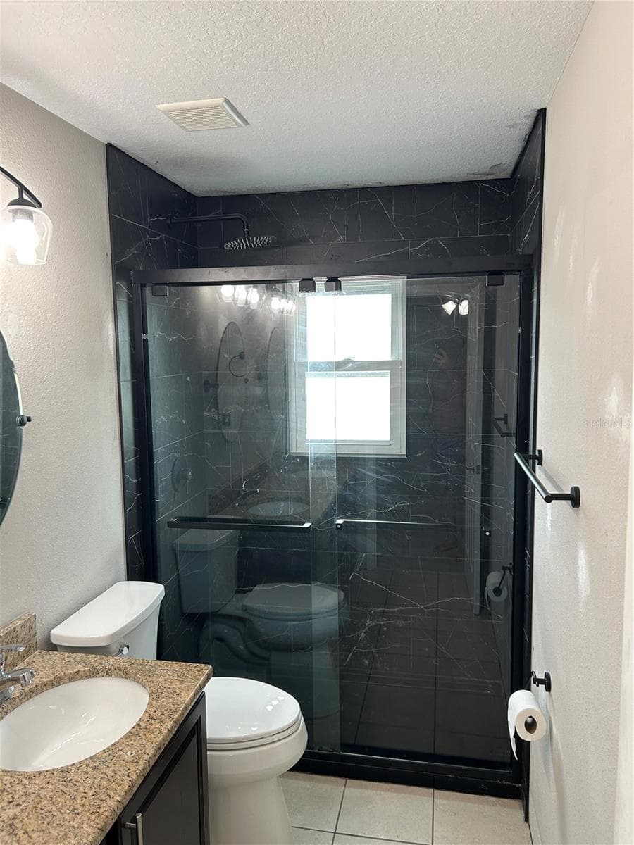 Single Family Residence at 1382 SALISBURY DR, WINTER HAVEN, photo 26 of 32