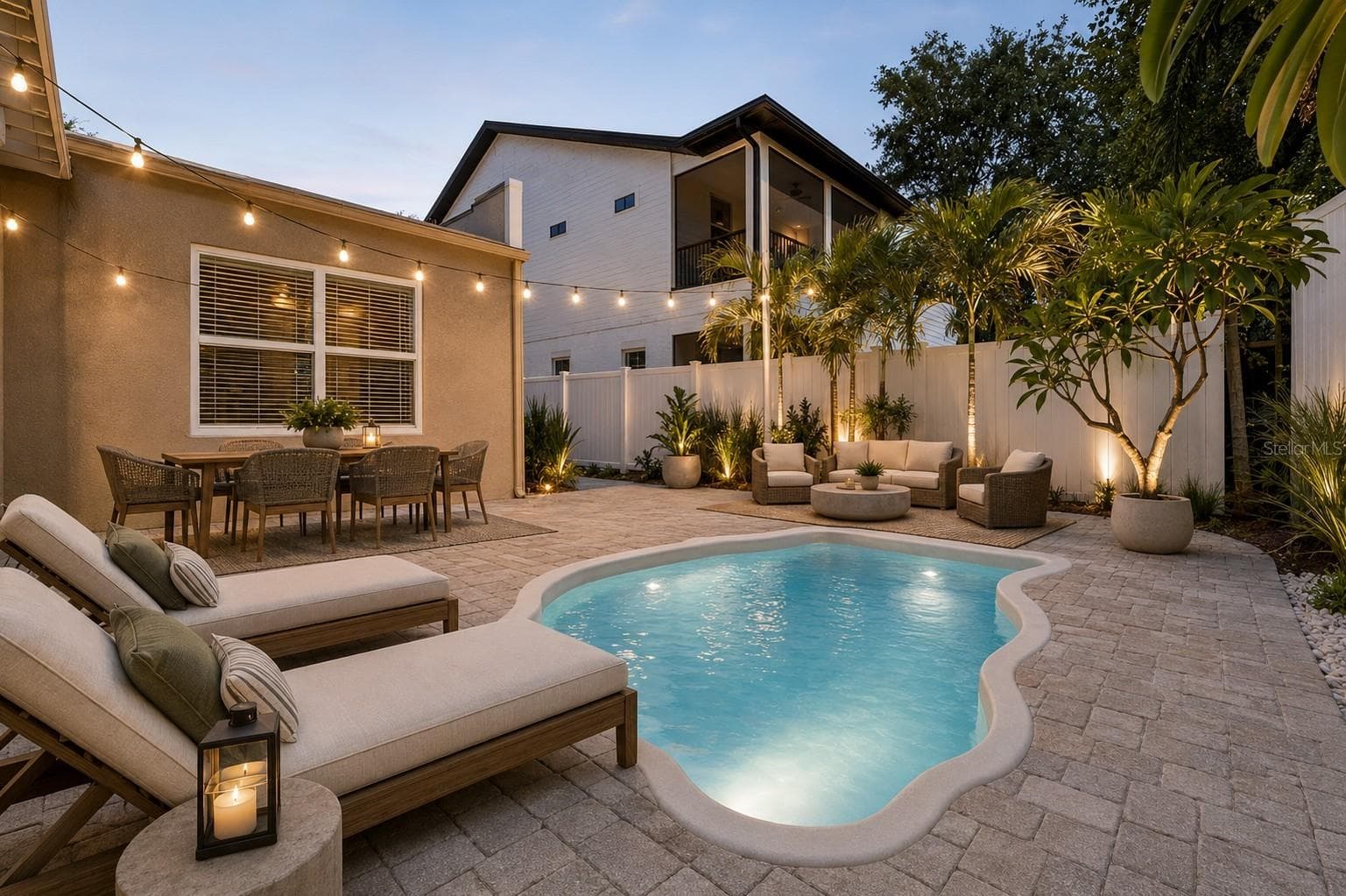 Single Family Residence at 1618 S ARRAWANA AVE, TAMPA, photo 10 of 48