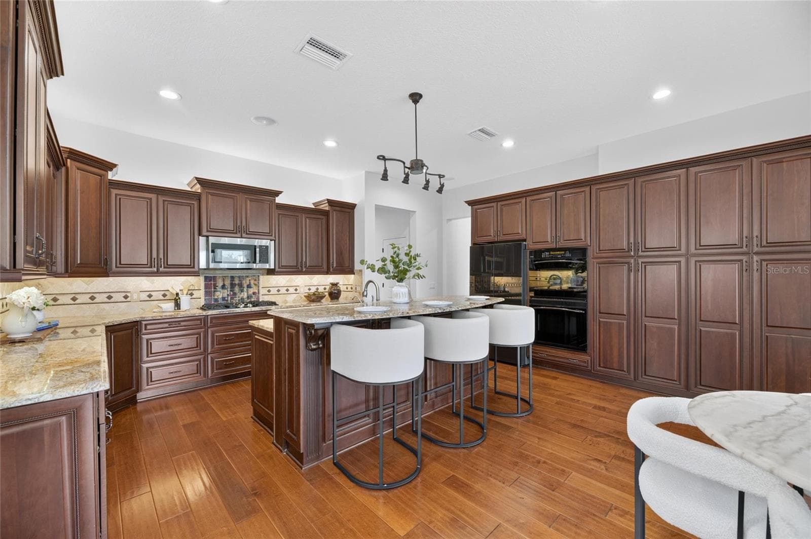 Single Family Residence at 715 ISLEBAY DR, APOLLO BEACH, photo 47 of 100