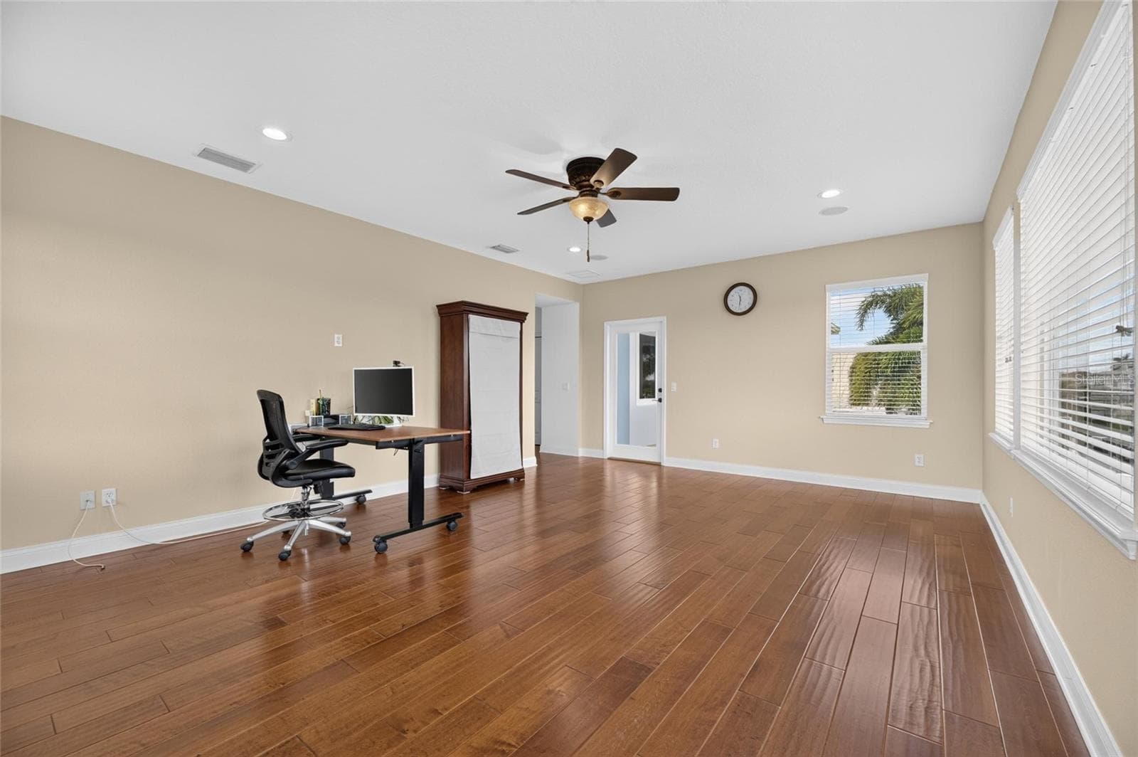 Single Family Residence at 715 ISLEBAY DR, APOLLO BEACH, photo 81 of 100