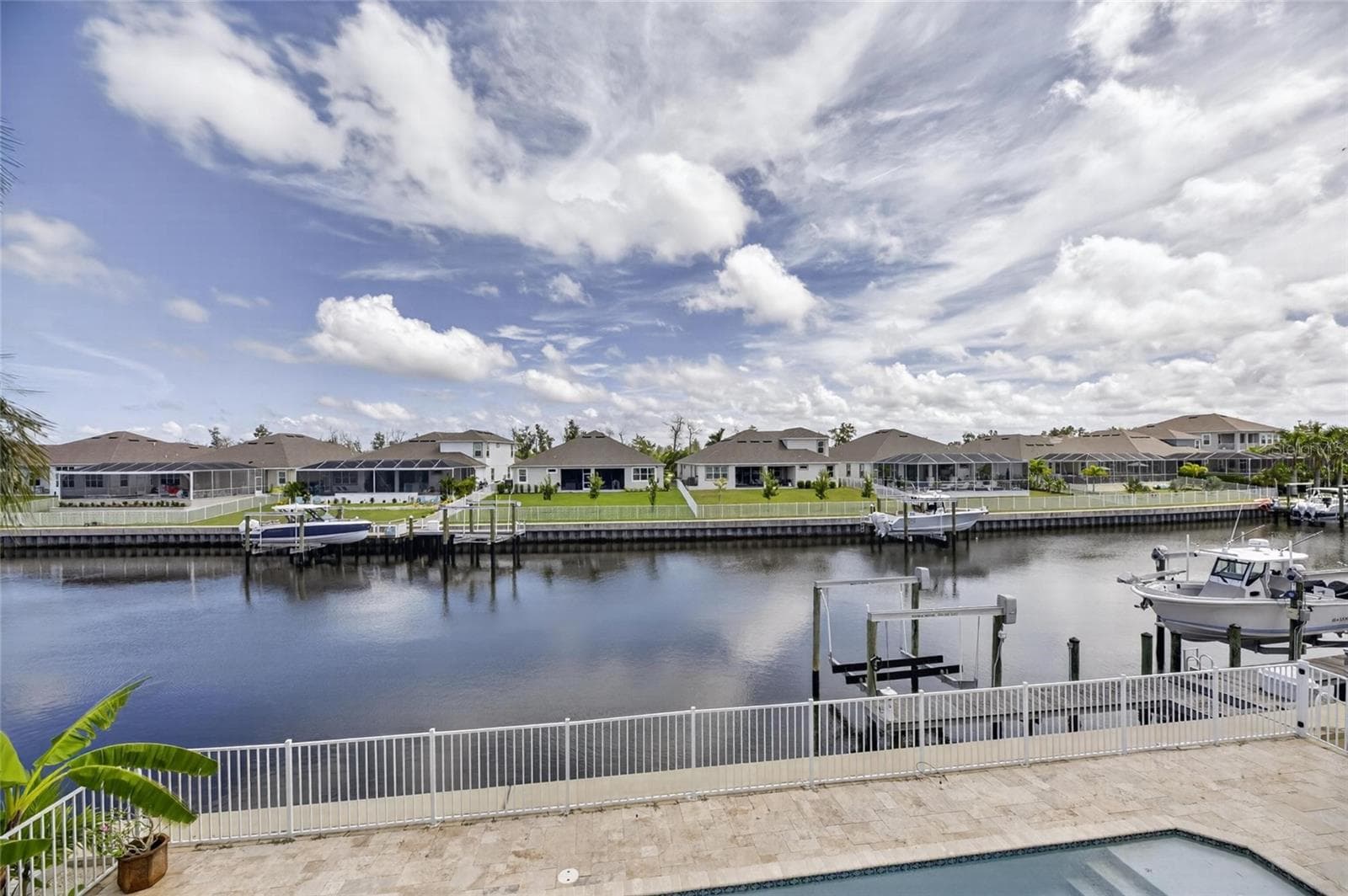 Single Family Residence at 715 ISLEBAY DR, APOLLO BEACH, photo 83 of 100