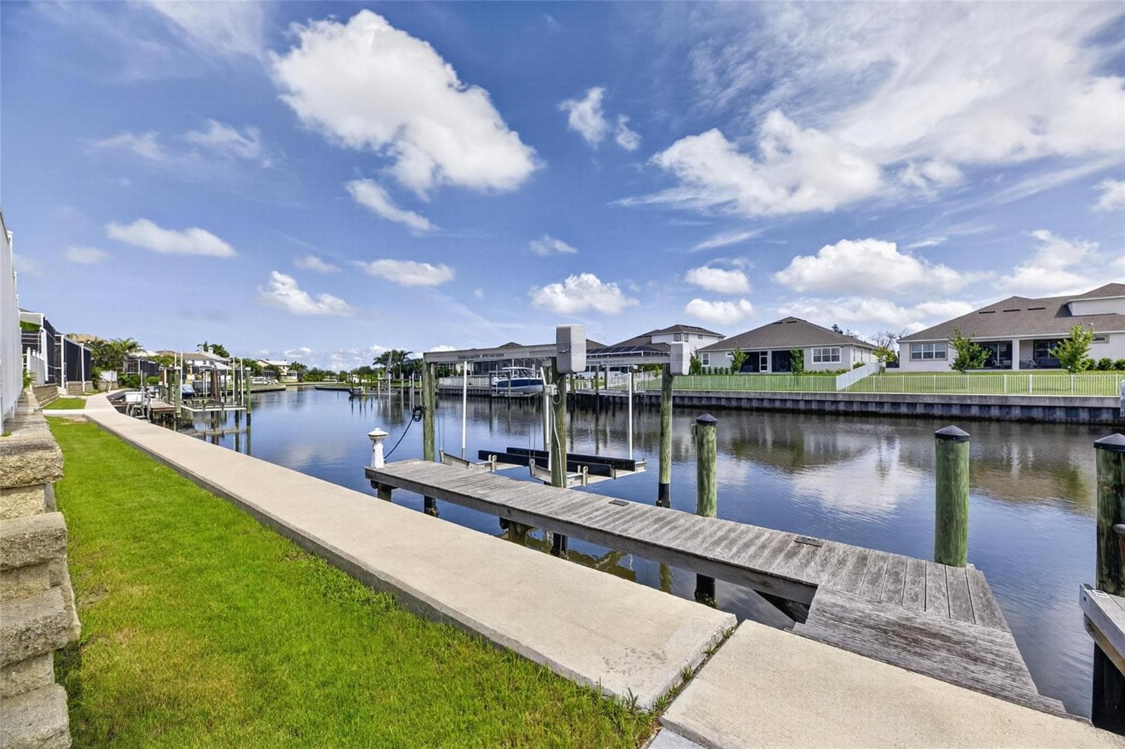 Single Family Residence at 715 ISLEBAY DR, APOLLO BEACH, photo 92 of 100