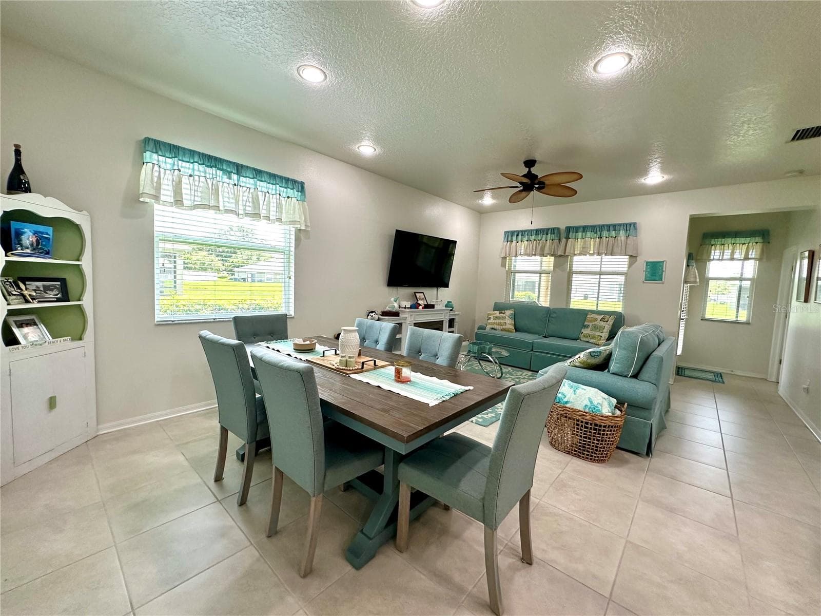 Villa at 4247 ANGELICA LOOP, WESLEY CHAPEL, photo 9 of 61