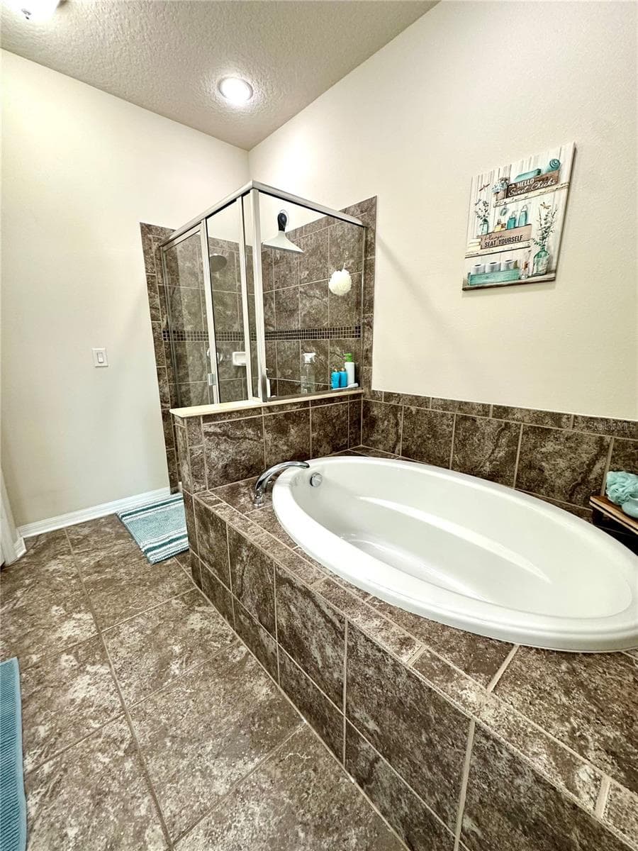 Villa at 4247 ANGELICA LOOP, WESLEY CHAPEL, photo 21 of 61