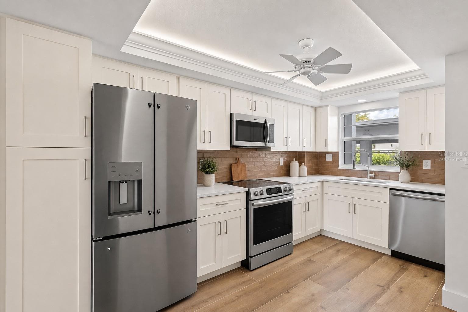 virtually staged - 5600 BEACH WAY DR #111, SARASOTA