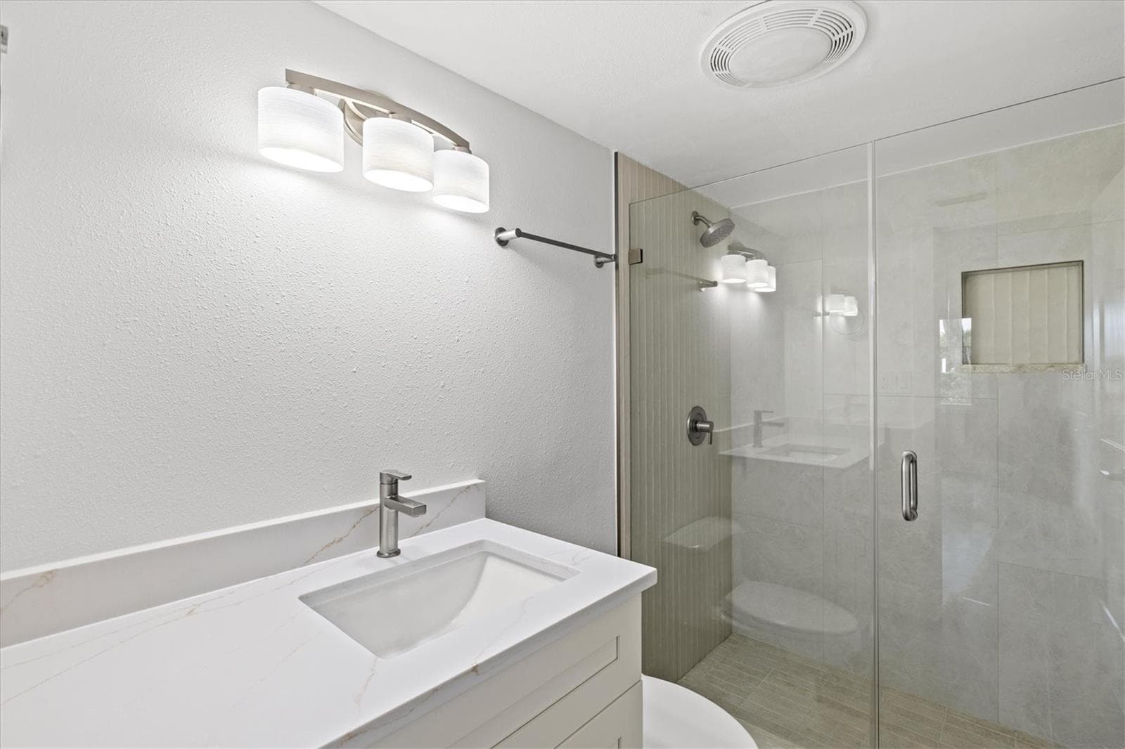 Condominium at 5600 BEACH WAY DR #111, SARASOTA, photo 18 of 26