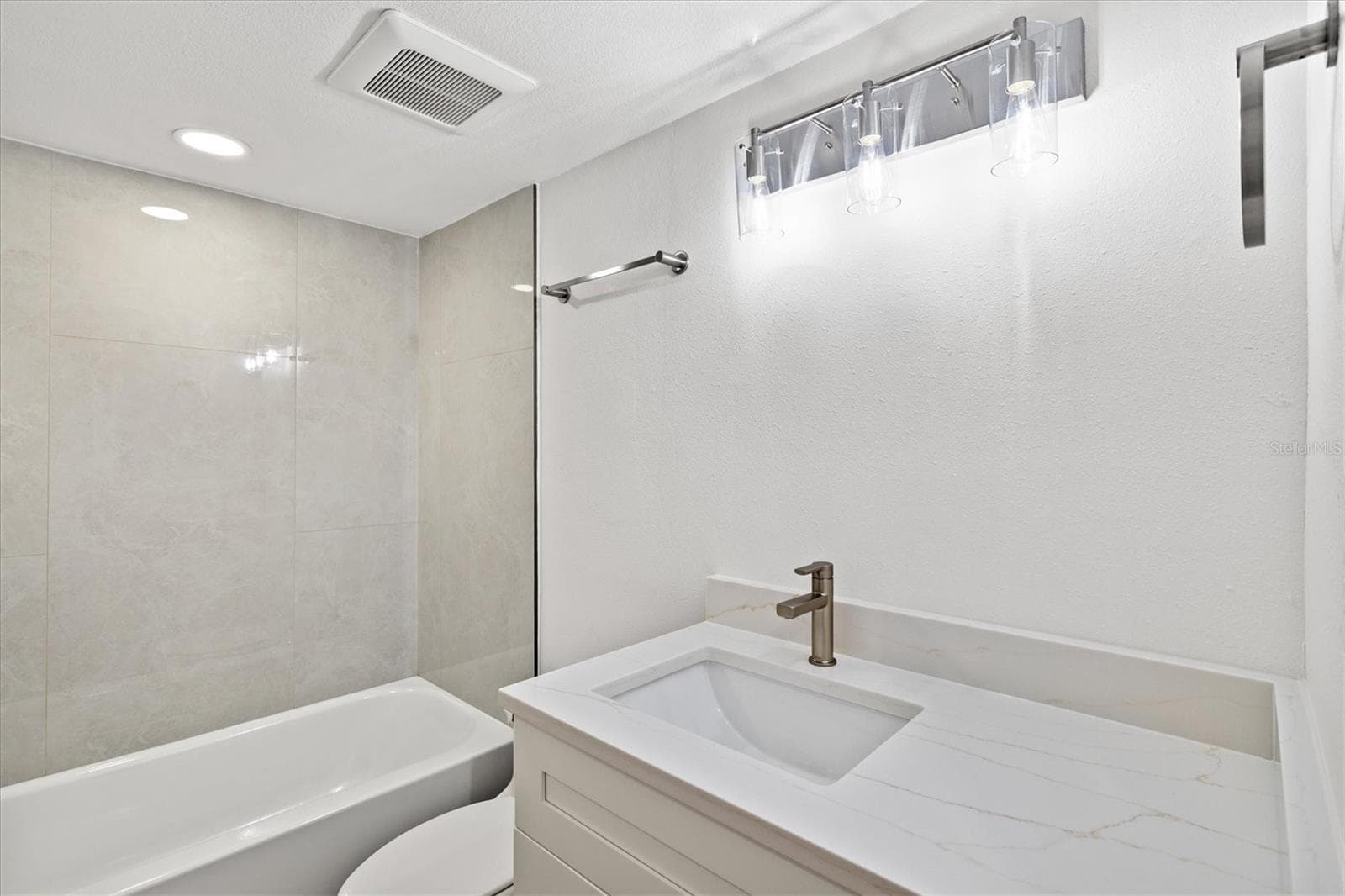 Condominium at 5600 BEACH WAY DR #111, SARASOTA, photo 20 of 26