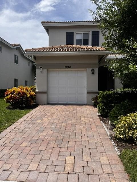 1194 PAISLEY CT