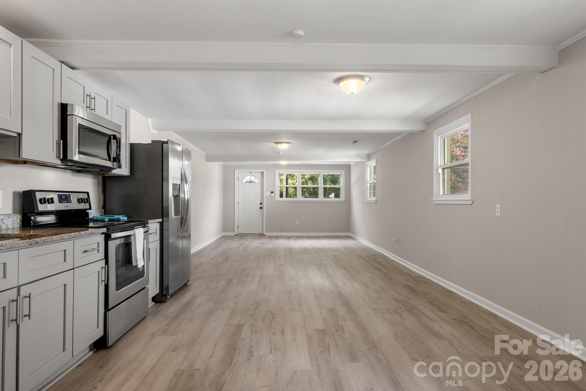 Single Family Residence at 931 Reliance Street, Charlotte, photo 9 of 26