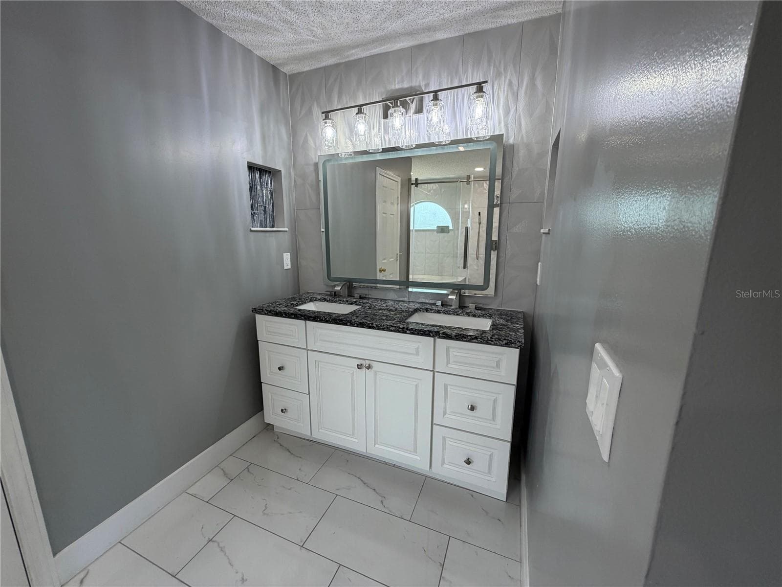 Single Family Residence at 3276 WOODGLEN DR, ORANGE PARK, photo 16 of 19