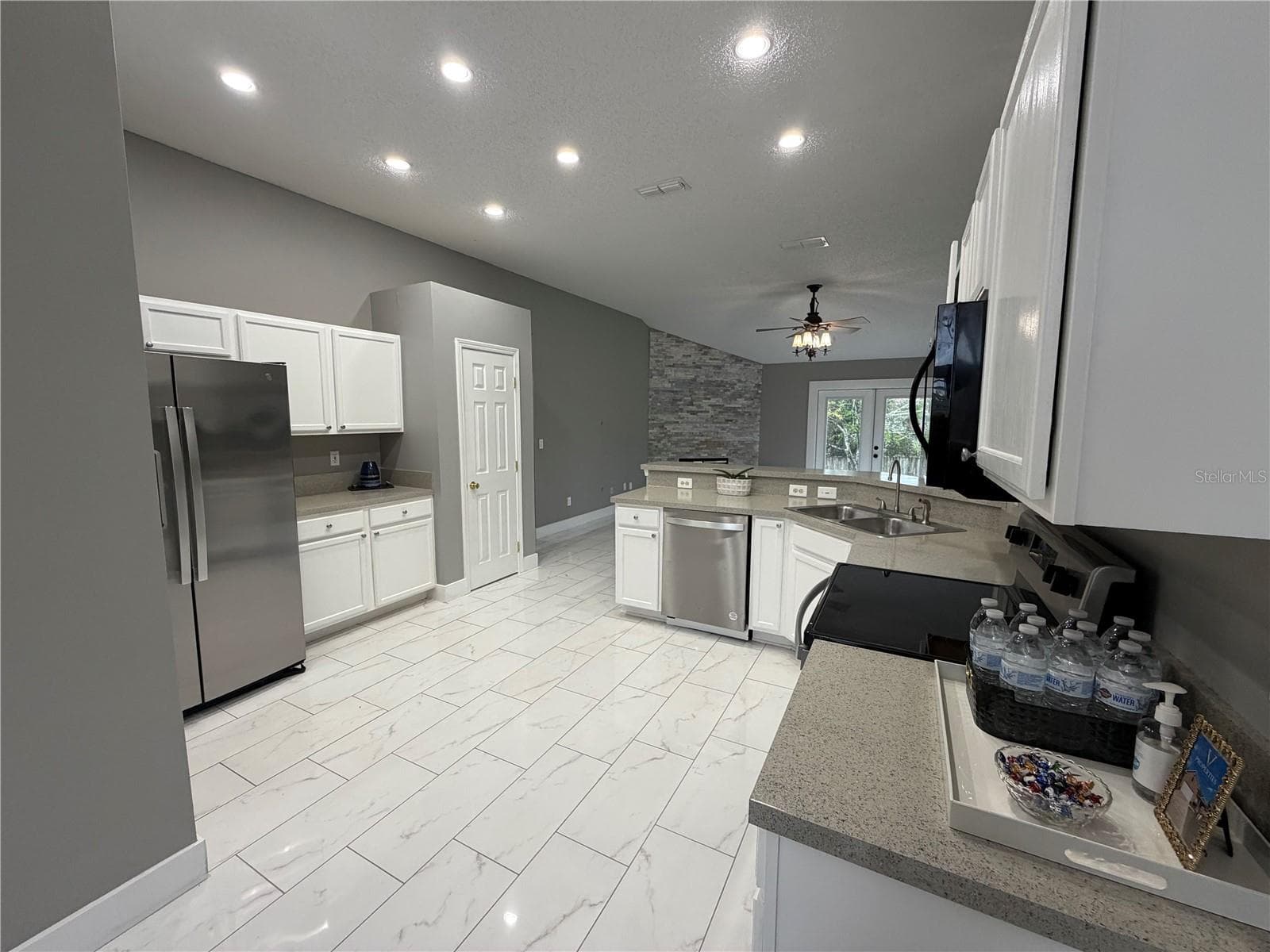Single Family Residence at 3276 WOODGLEN DR, ORANGE PARK, photo 18 of 19