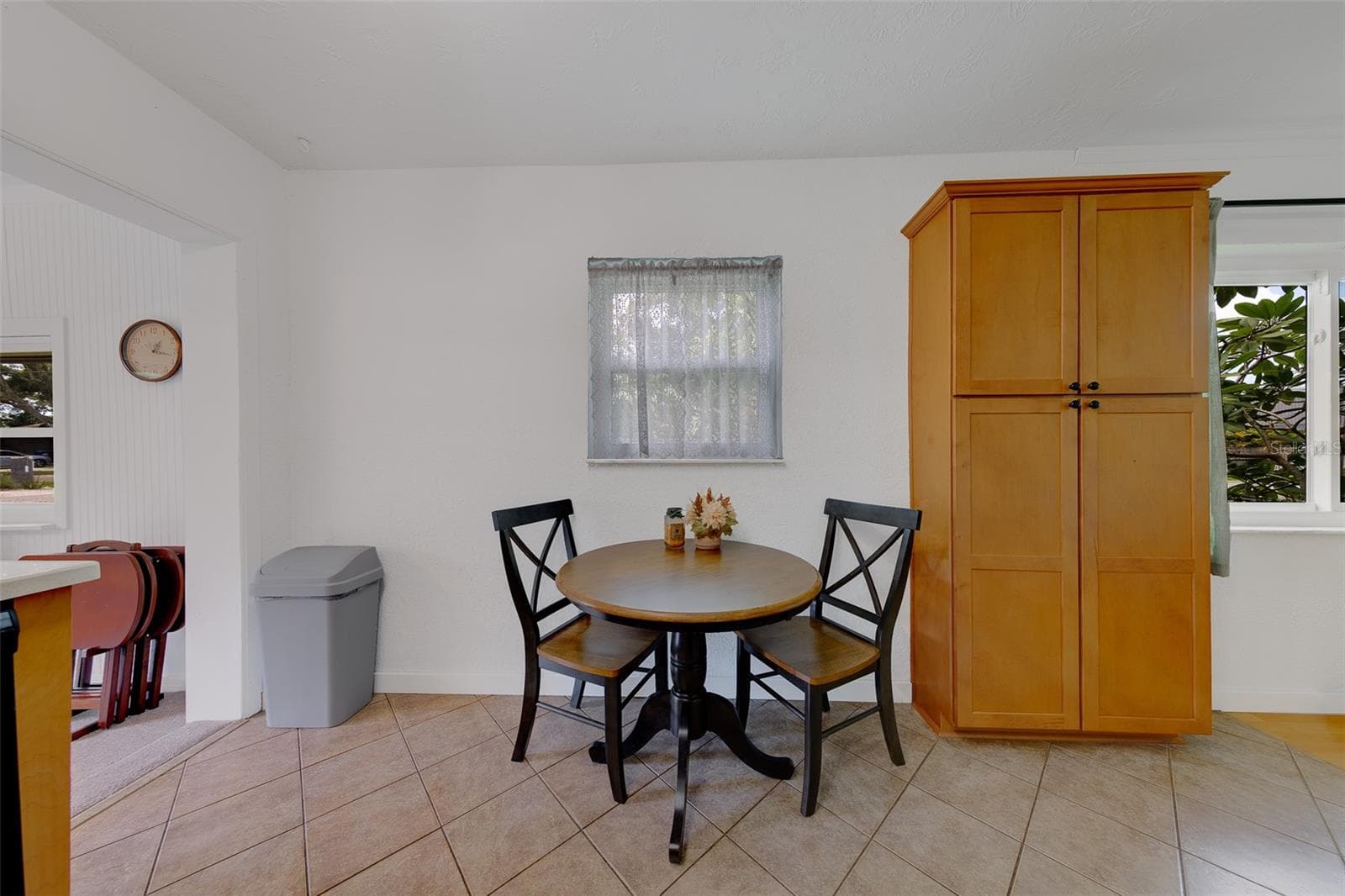 Single Family Residence at 2773 BELLE HAVEN DR, CLEARWATER, photo 9 of 35