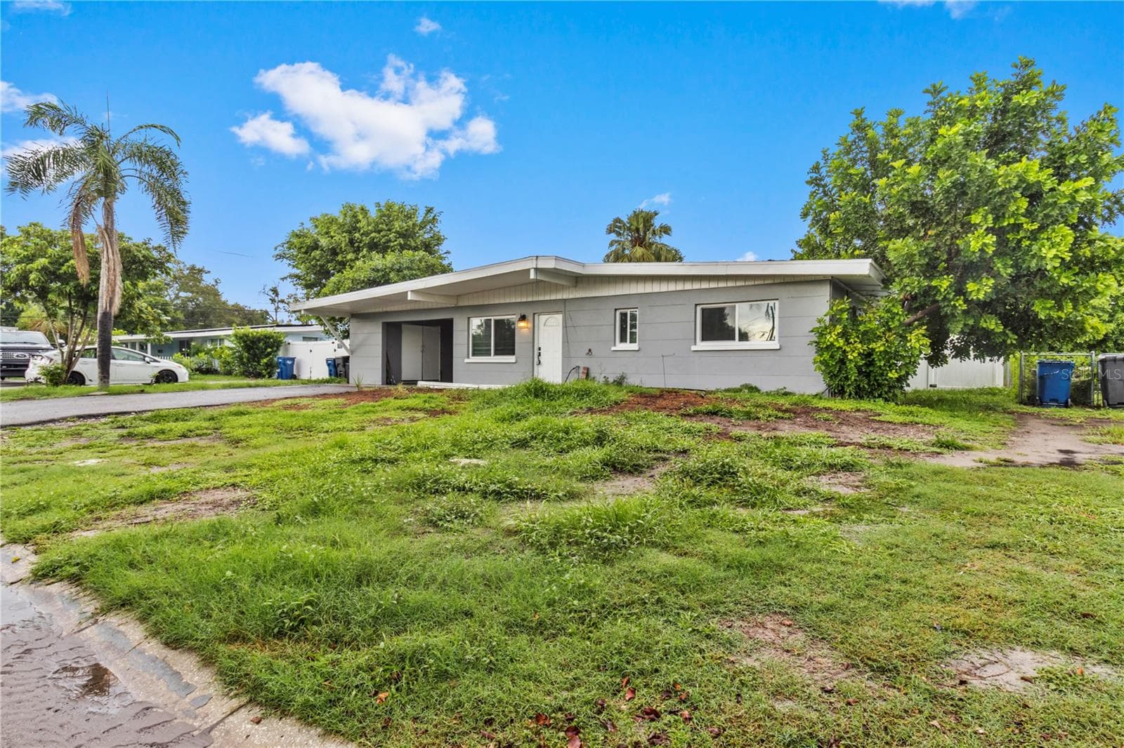 Single Family Residence at 5711 21ST ST W, BRADENTON, photo 4 of 26