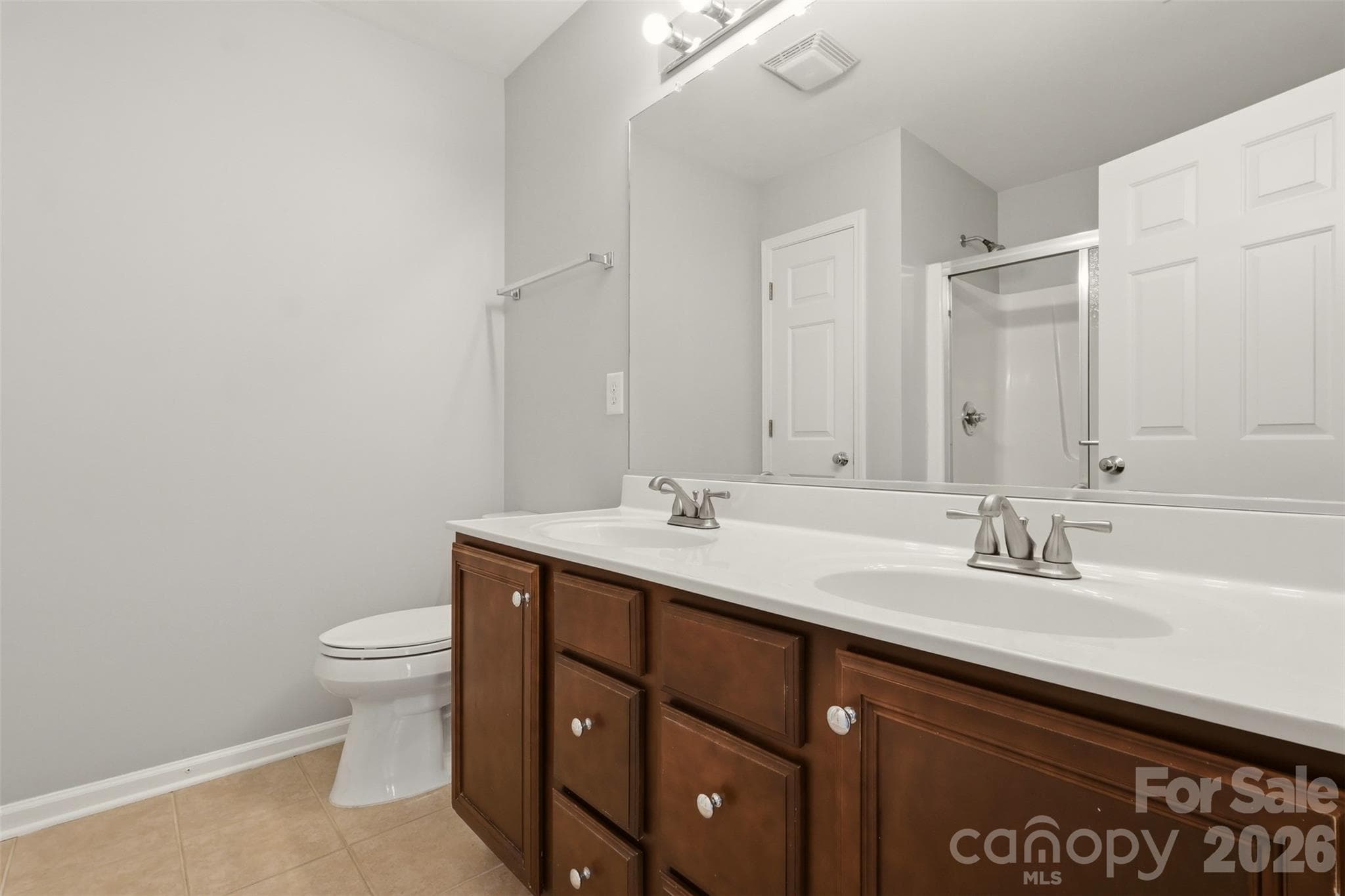 Townhouse at 1306 Bayswater Drive, High Point, photo 22 of 31