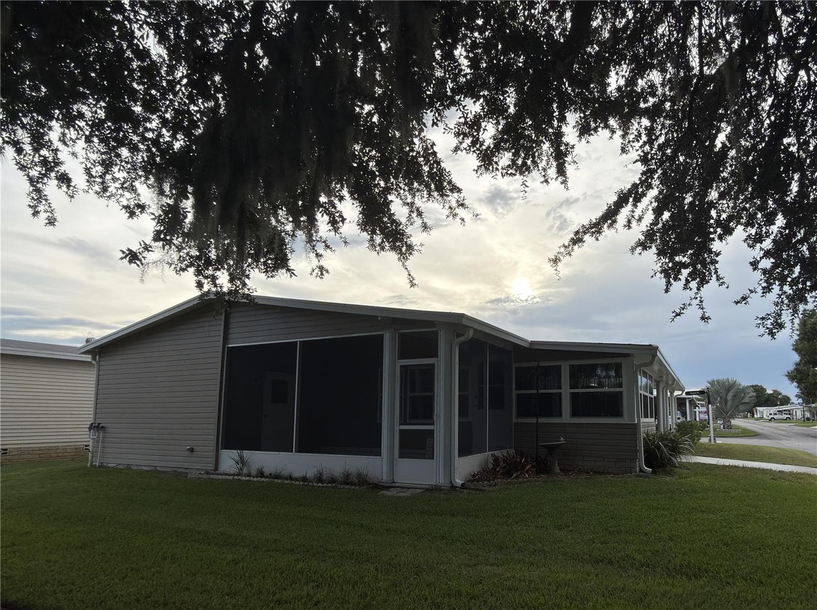 Manufactured Home at 141 VICTORIA DR, HAINES CITY, photo 15 of 18