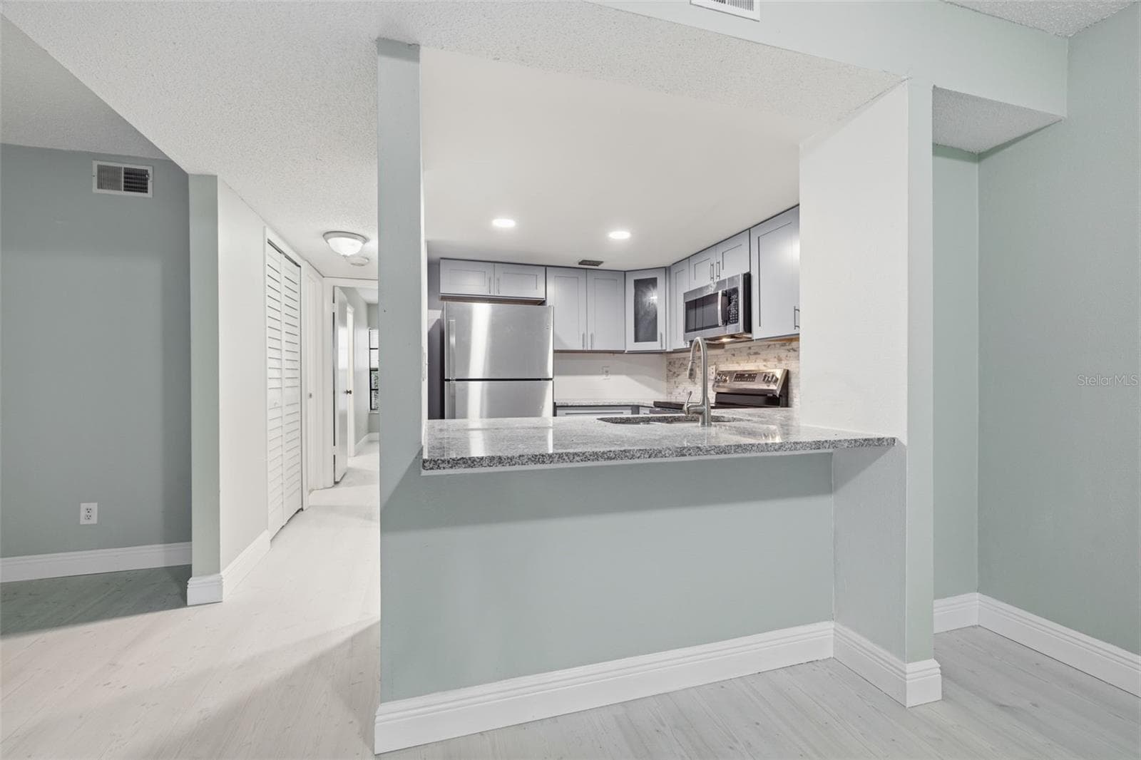 Condominium at 4873 PURITAN CIR #2401, TAMPA, photo 13 of 26