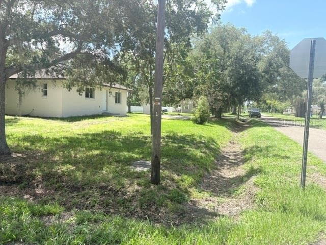 Single Family Residence at 607 2ND ST NW, RUSKIN, photo 4 of 29