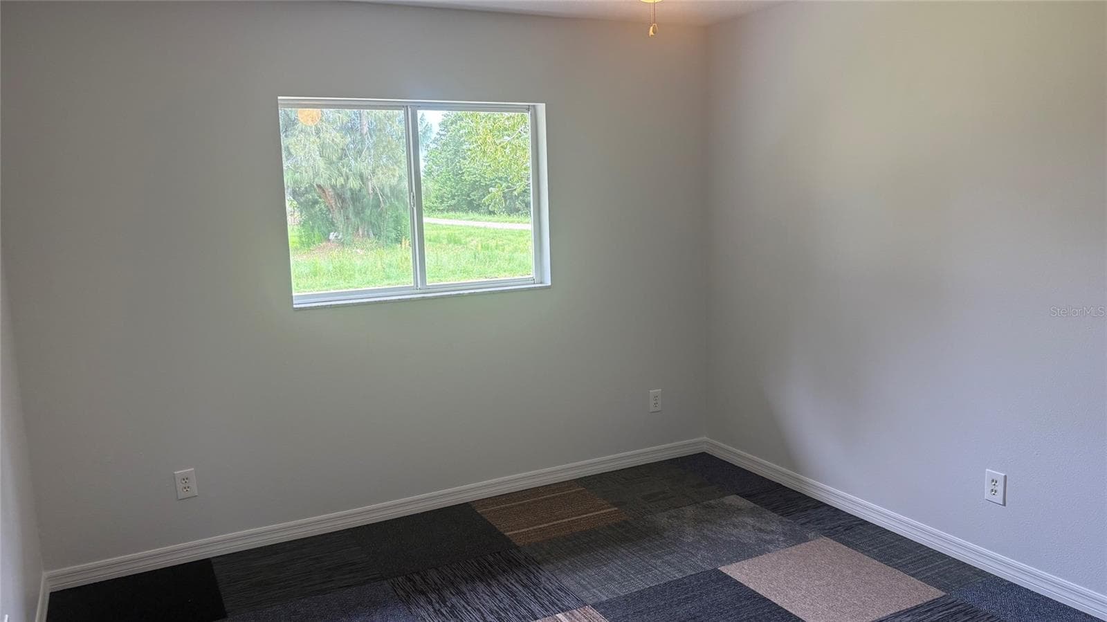 Single Family Residence at 607 2ND ST NW, RUSKIN, photo 7 of 29