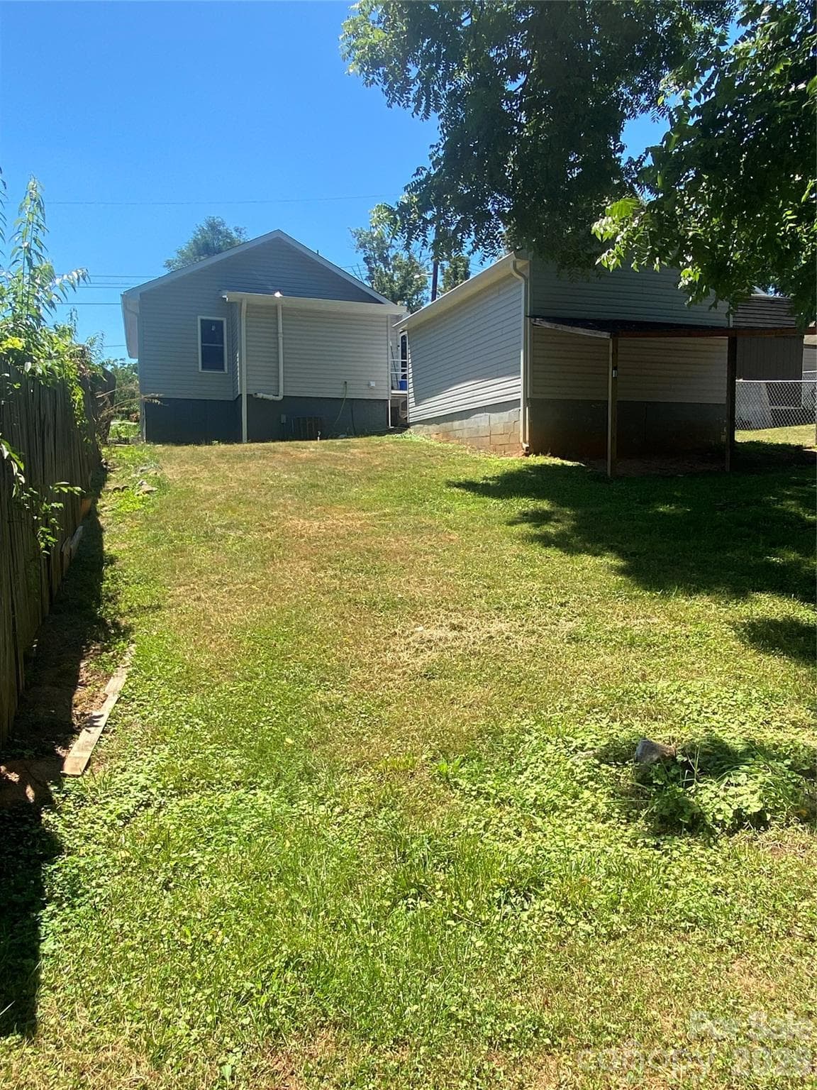 Single Family Residence at 604 Peden Street, North Wilkesboro, photo 17 of 18