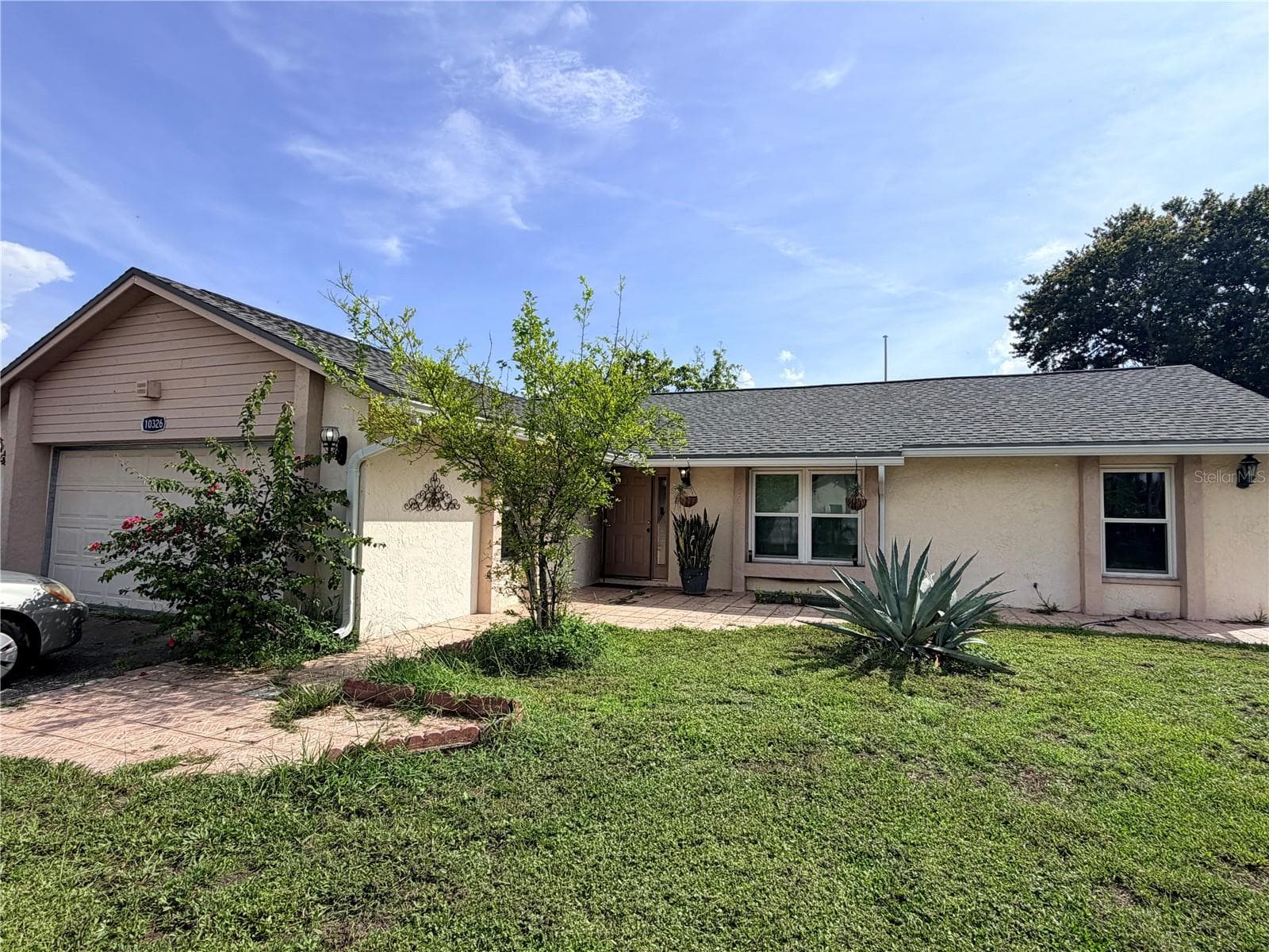 10326 OUT ISLAND DR