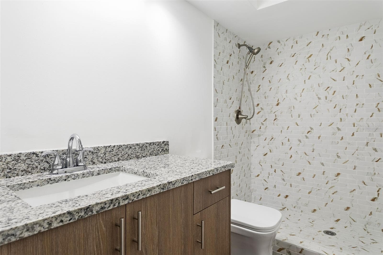 Condominium at 9920 EAGLES POINT CIR #2, PORT RICHEY, photo 19 of 25