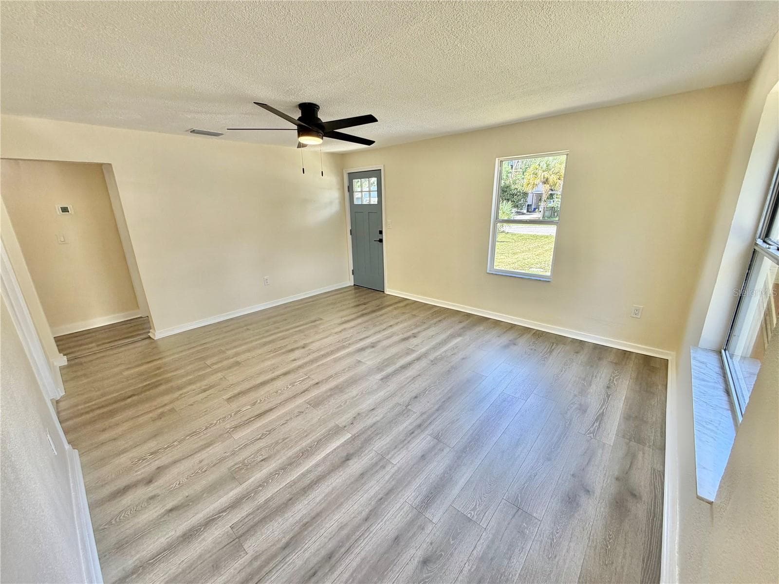 Living Room - 3530 51ST AVE N, ST PETERSBURG