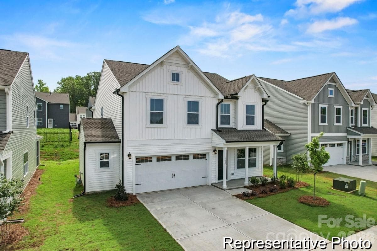 136 Pembroke Way