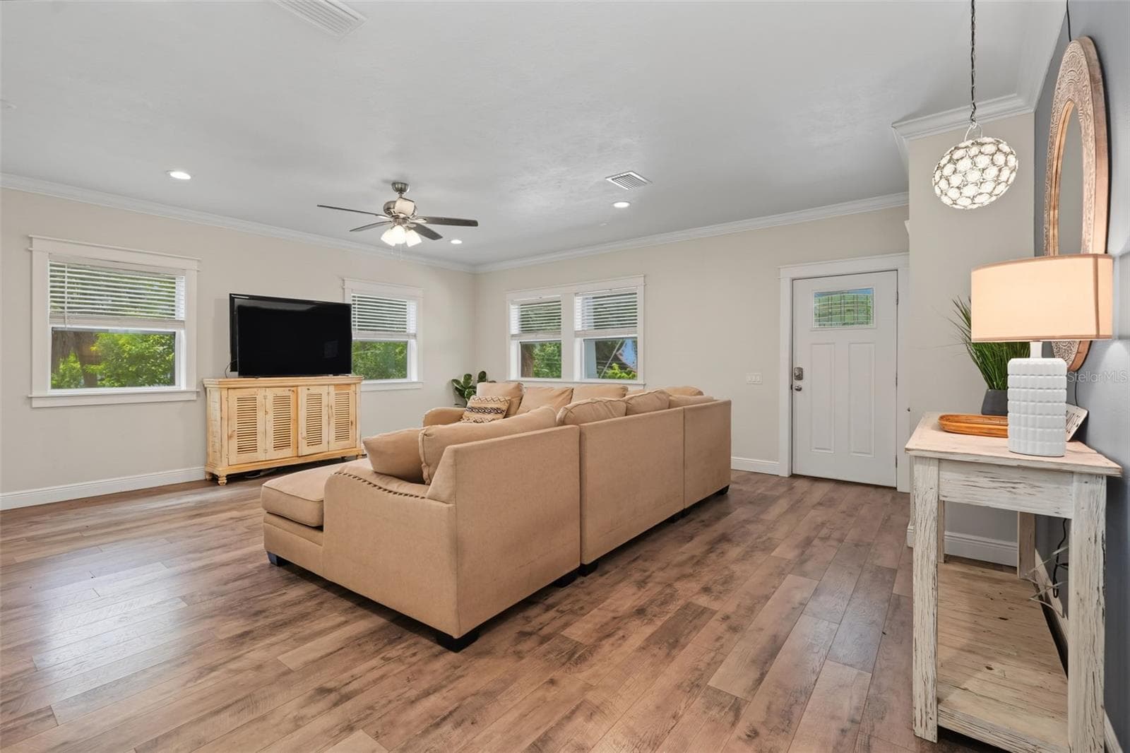 Single Family Residence at 170 E SPRUCE ST, TARPON SPRINGS, photo 16 of 51
