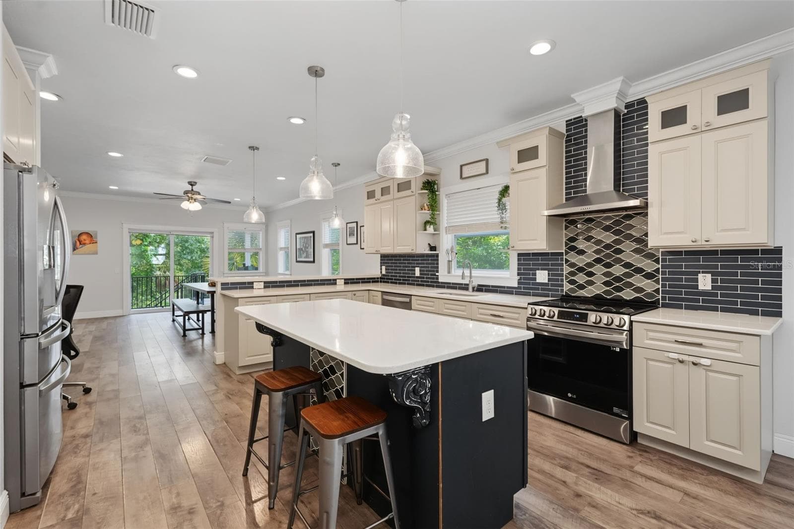 Single Family Residence at 170 E SPRUCE ST, TARPON SPRINGS, photo 19 of 51