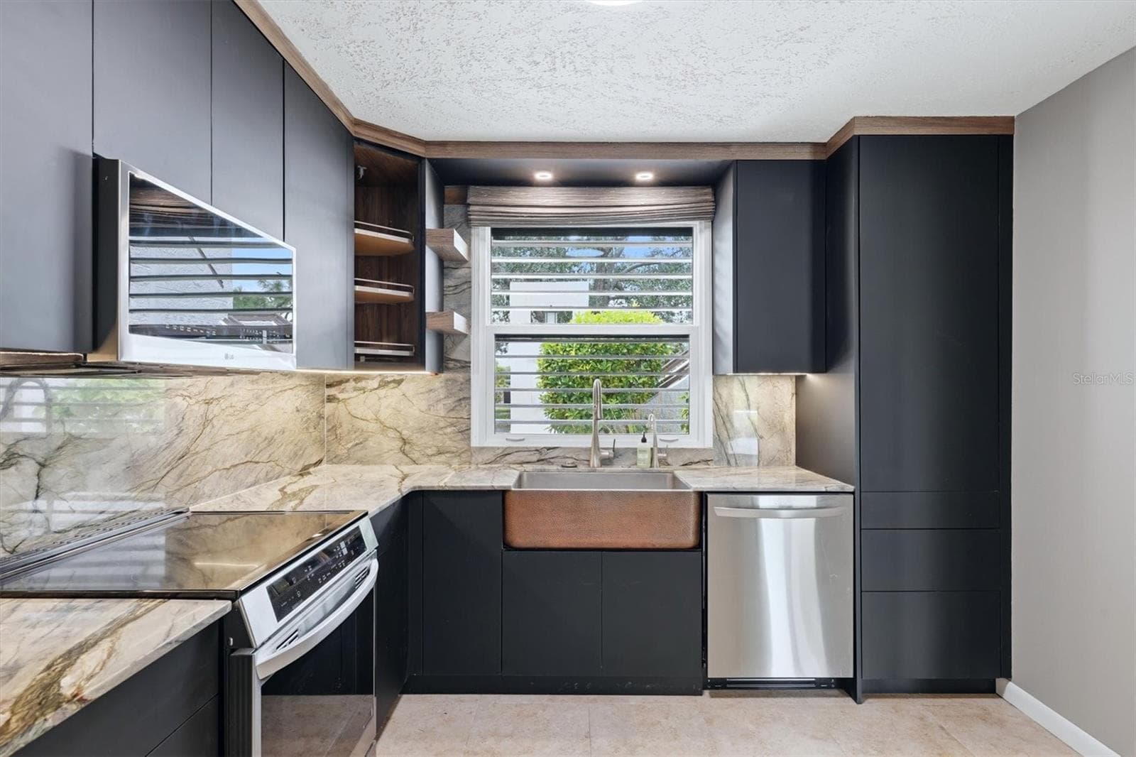 Condominium at 3508 RICHWOOD LINK #55, SARASOTA, photo 19 of 37