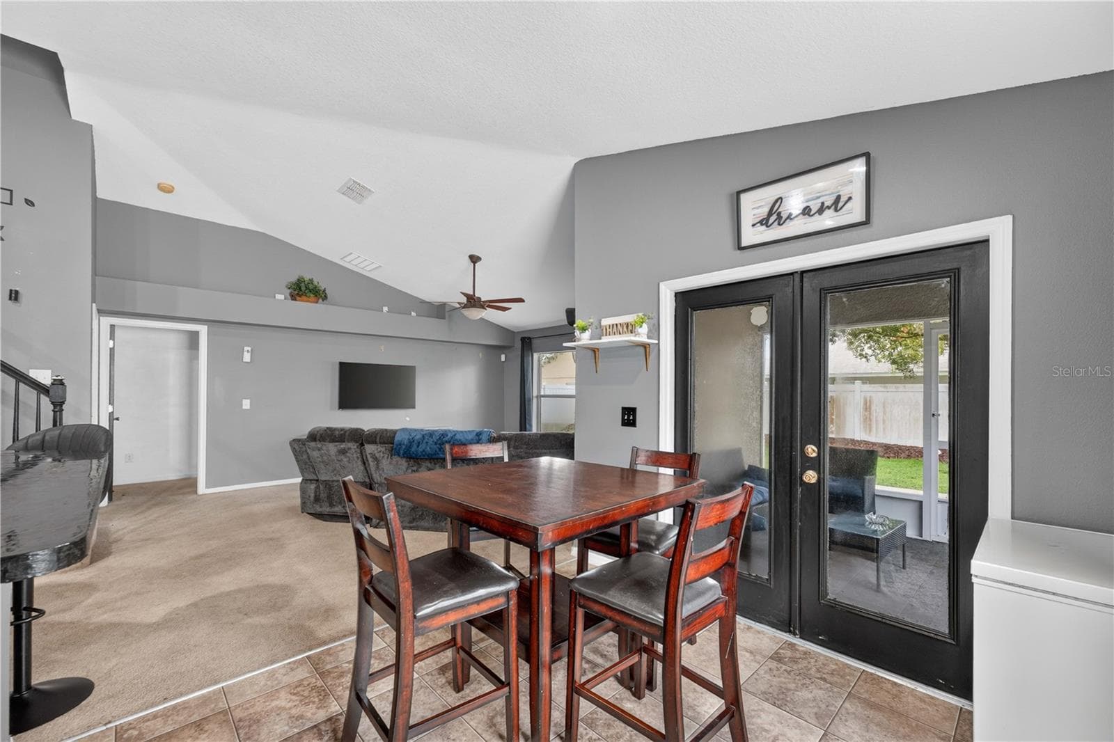 Single Family Residence at 2020 BRIARCLIFF CIR, MOUNT DORA, photo 16 of 30