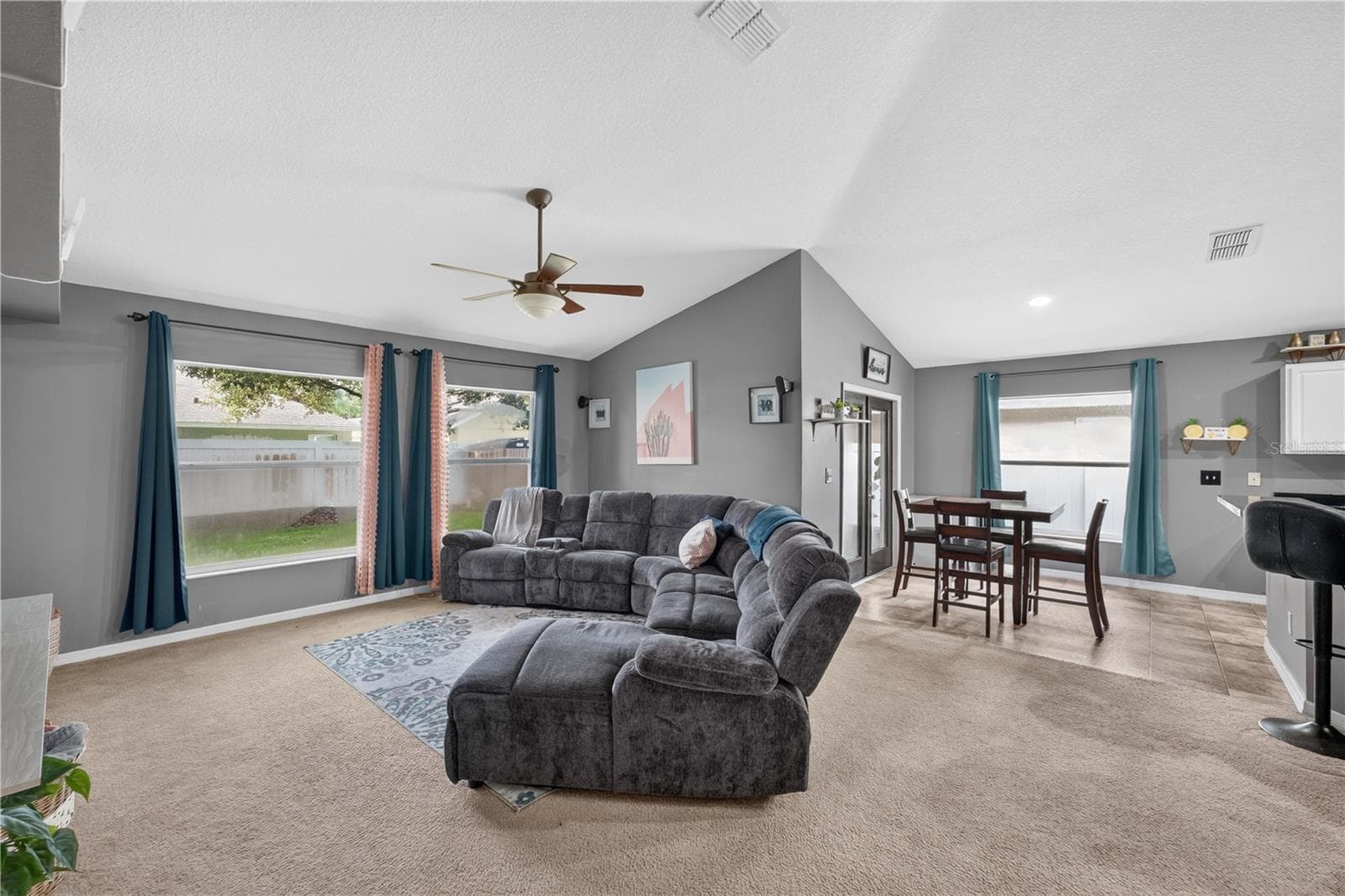 Single Family Residence at 2020 BRIARCLIFF CIR, MOUNT DORA, photo 17 of 30