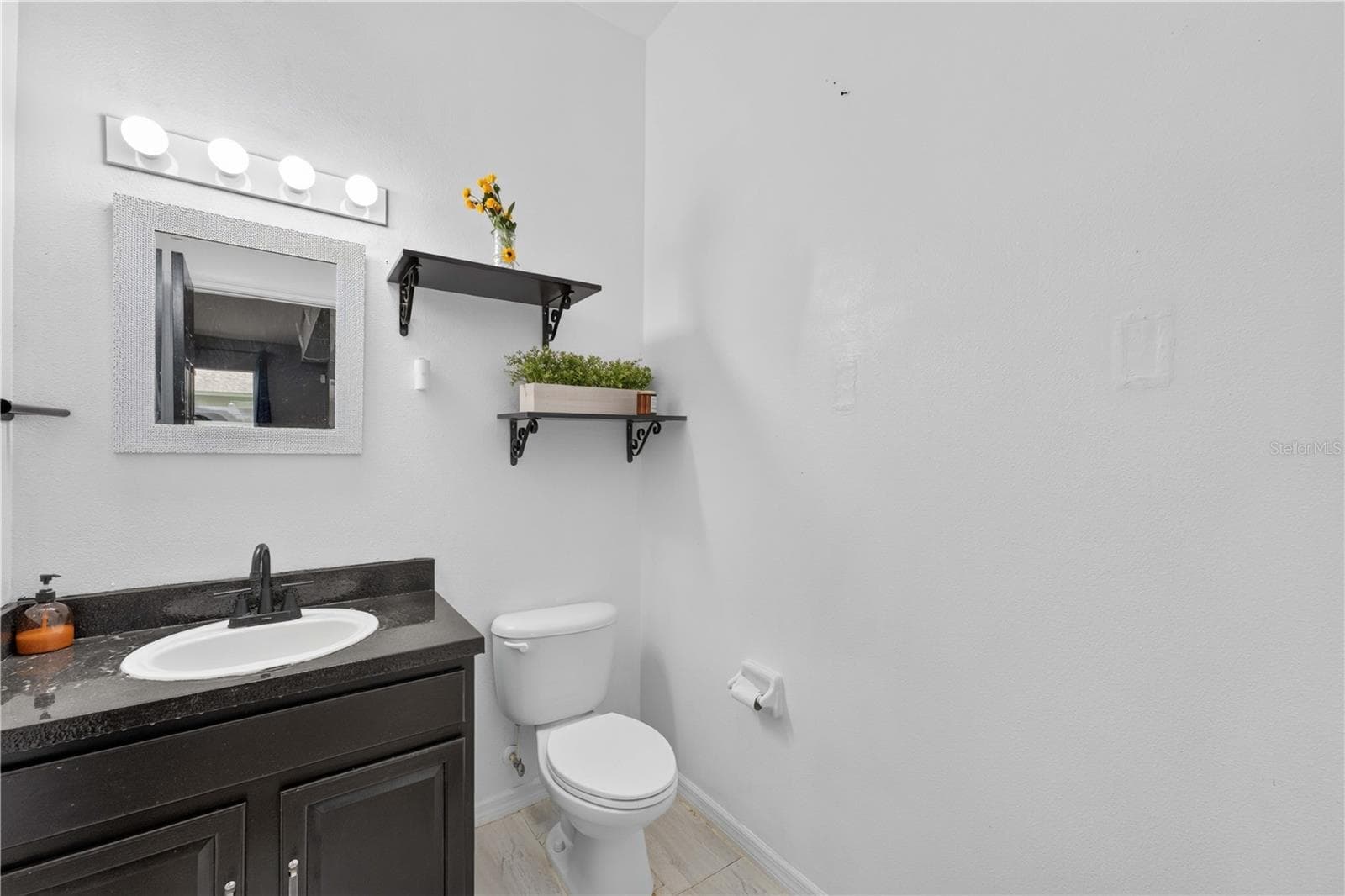 Single Family Residence at 2020 BRIARCLIFF CIR, MOUNT DORA, photo 18 of 30