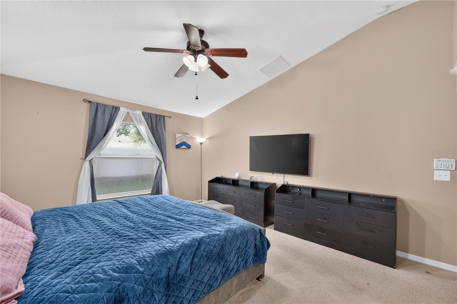 Single Family Residence at 2020 BRIARCLIFF CIR, MOUNT DORA, photo 19 of 30