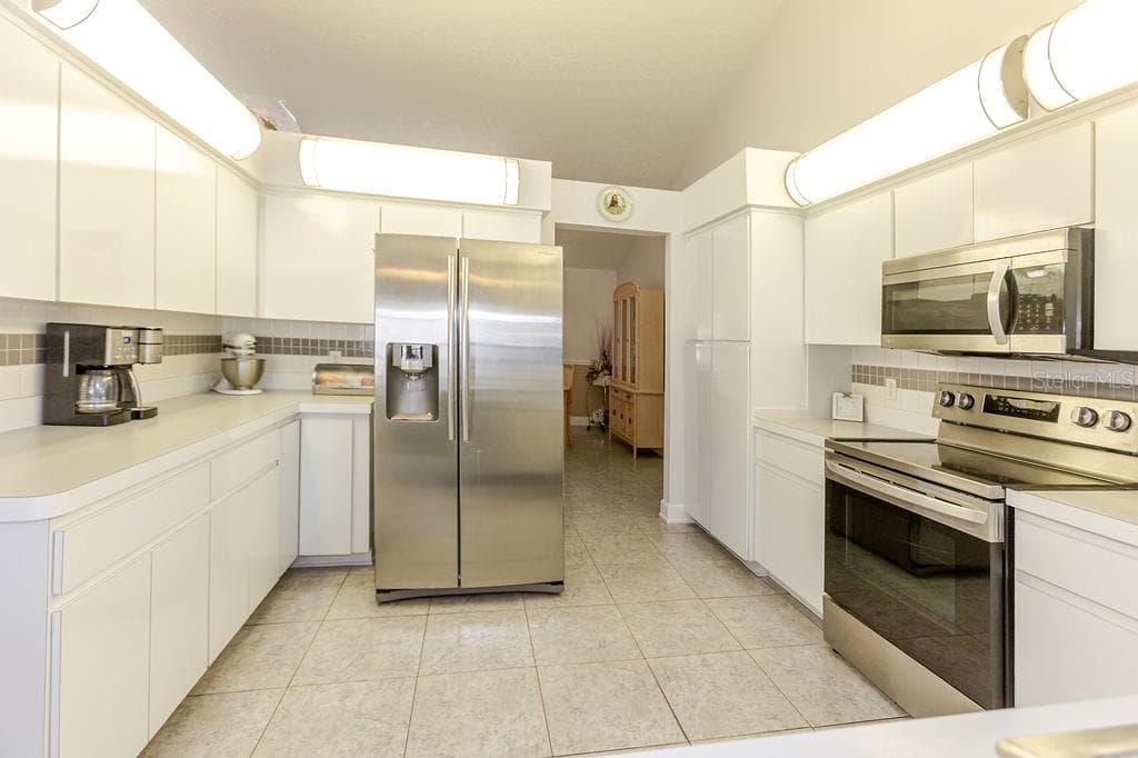 Single Family Residence at 9084 BLAINE RD, SPRING HILL, photo 23 of 64