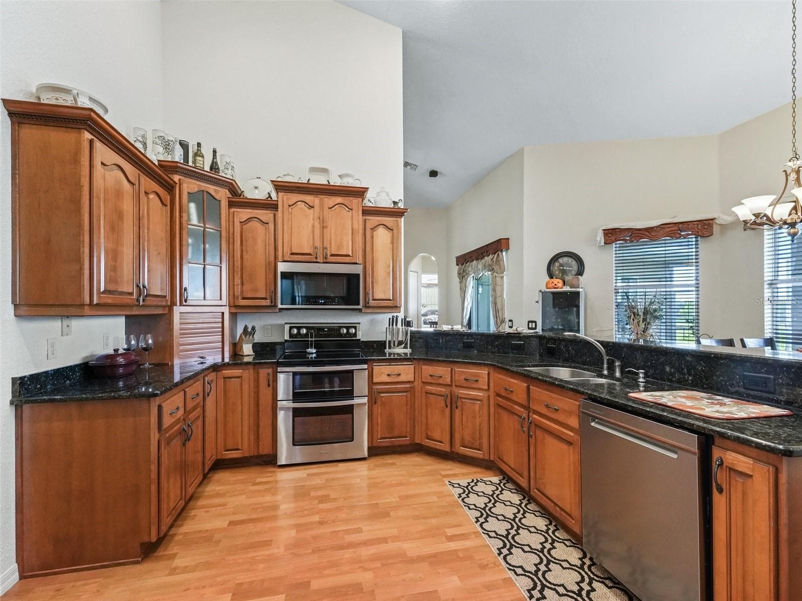 Great Workspace! - 9926 SE SUNSET HARBOR RD, SUMMERFIELD