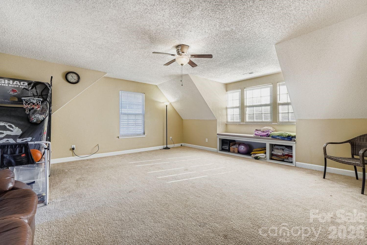 Single Family Residence at Charlotte, photo 23 of 28