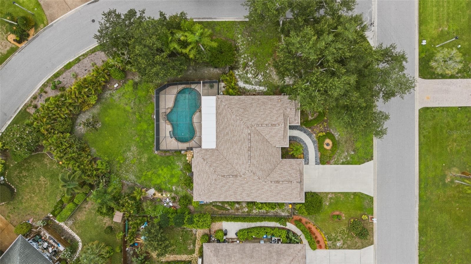 Single Family Residence at 3732 COUNTRYSIDE RD, SARASOTA, photo 2 of 34