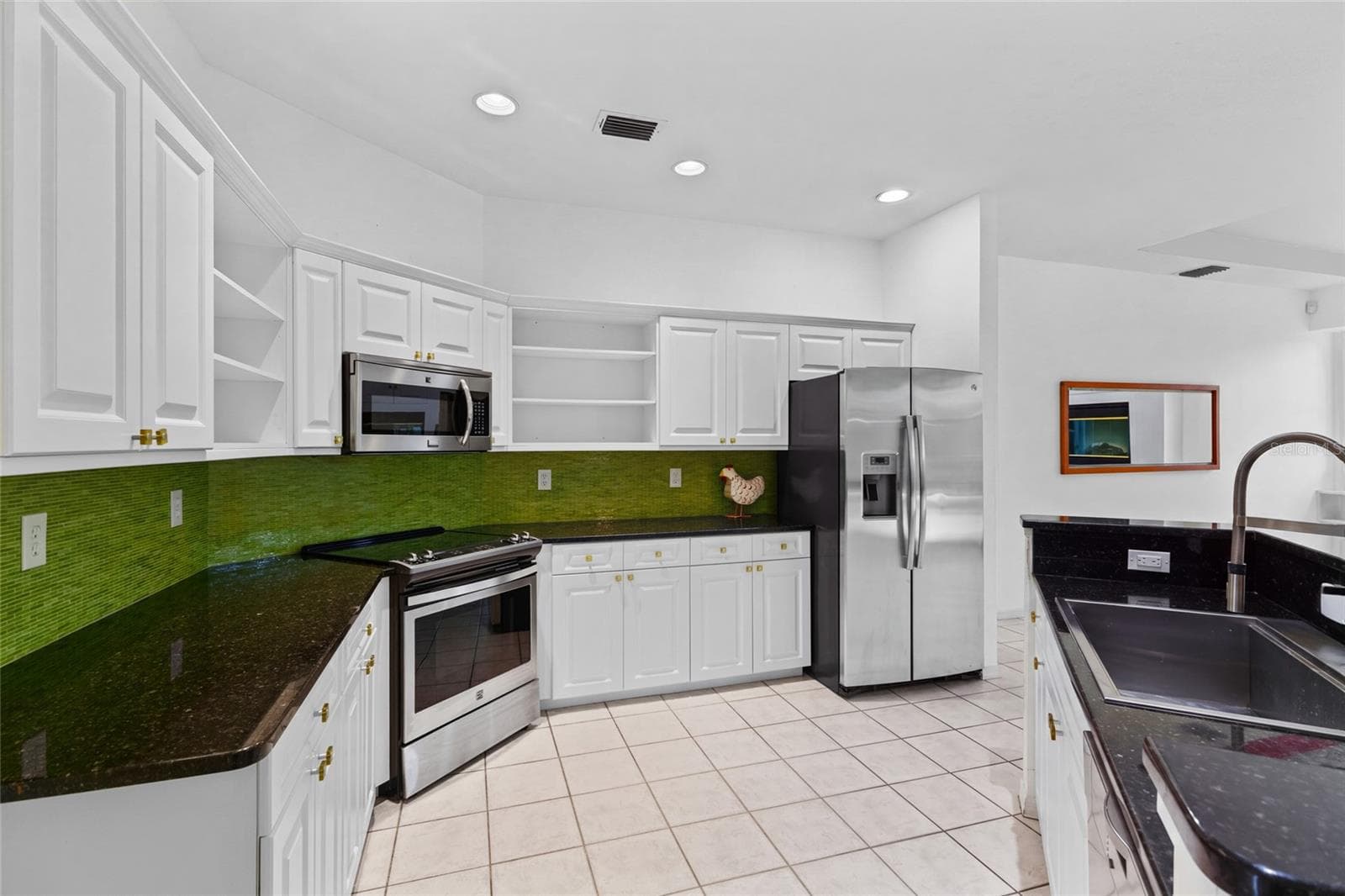 Single Family Residence at 3732 COUNTRYSIDE RD, SARASOTA, photo 9 of 34