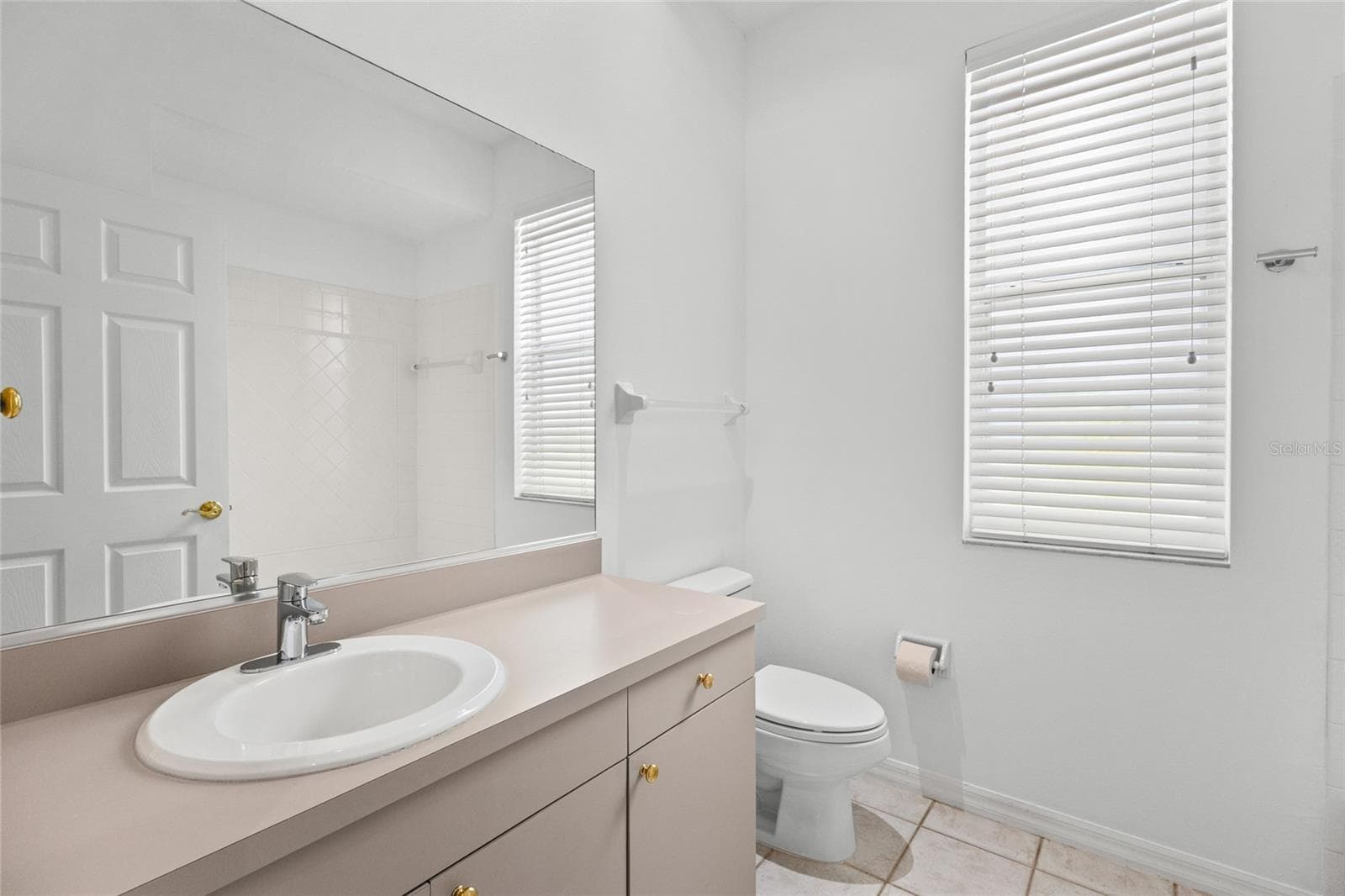 Single Family Residence at 3732 COUNTRYSIDE RD, SARASOTA, photo 21 of 34