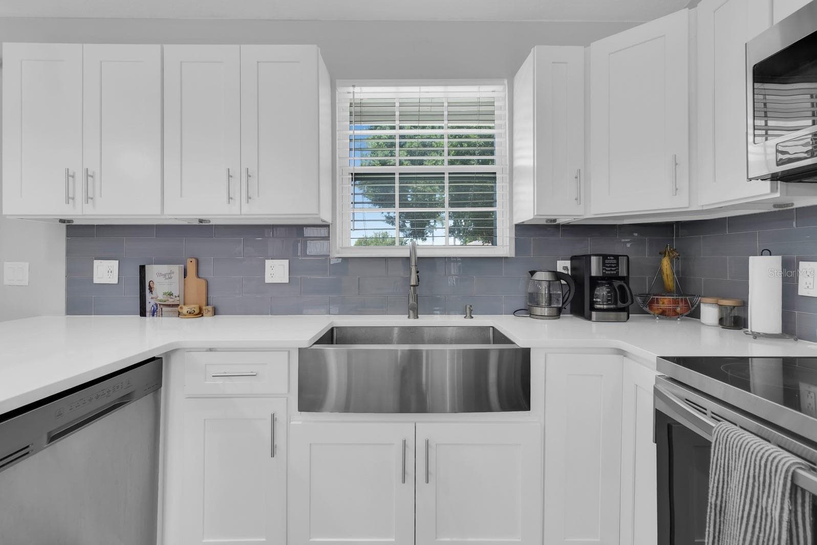 Single Family Residence at 8115 WINDY HILL WAY, ORLANDO, photo 7 of 25